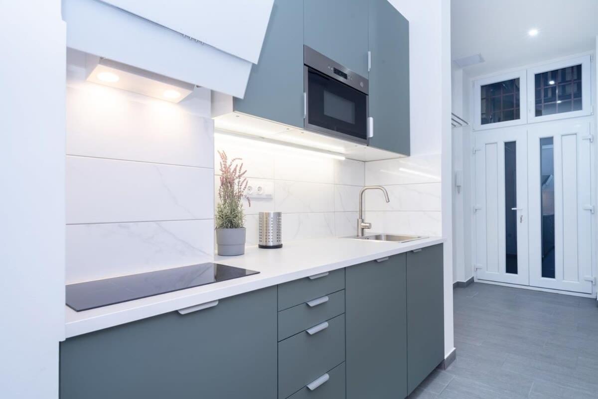Huge Aparment In The Center With Air Conditioning * Budapest