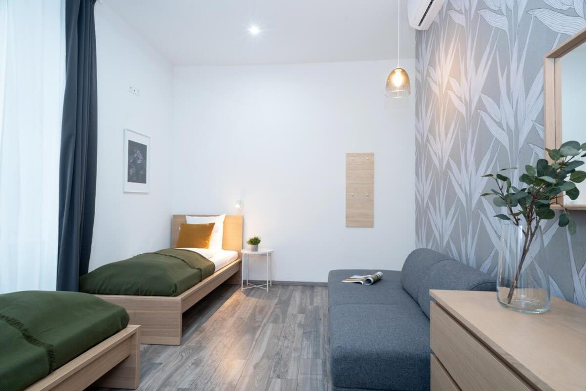 Huge Aparment In The Center With Air Conditioning * Budapest