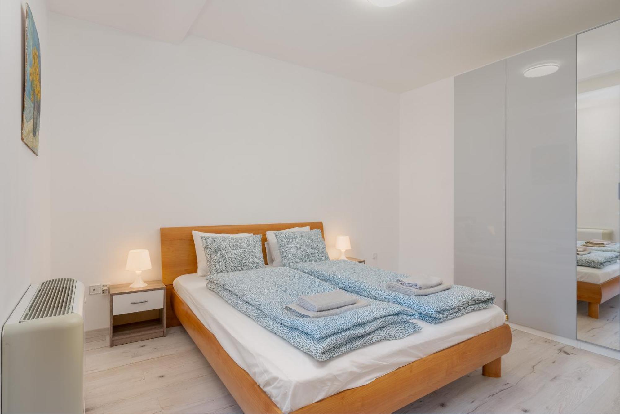 Apartamento Courtyard By The Basilica