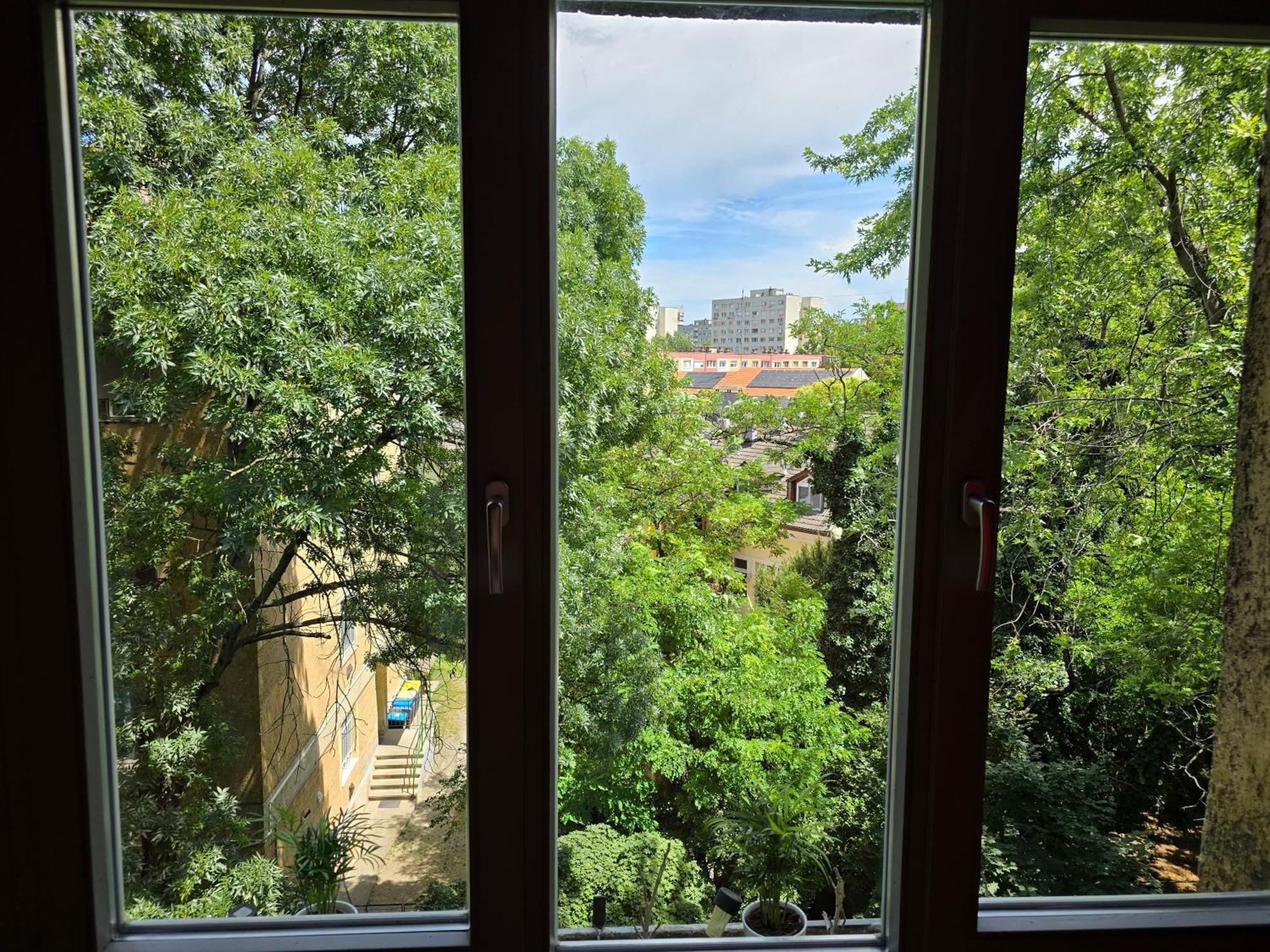 Serenity Family In Old Buda Near Tram Line Apartmán Budapest