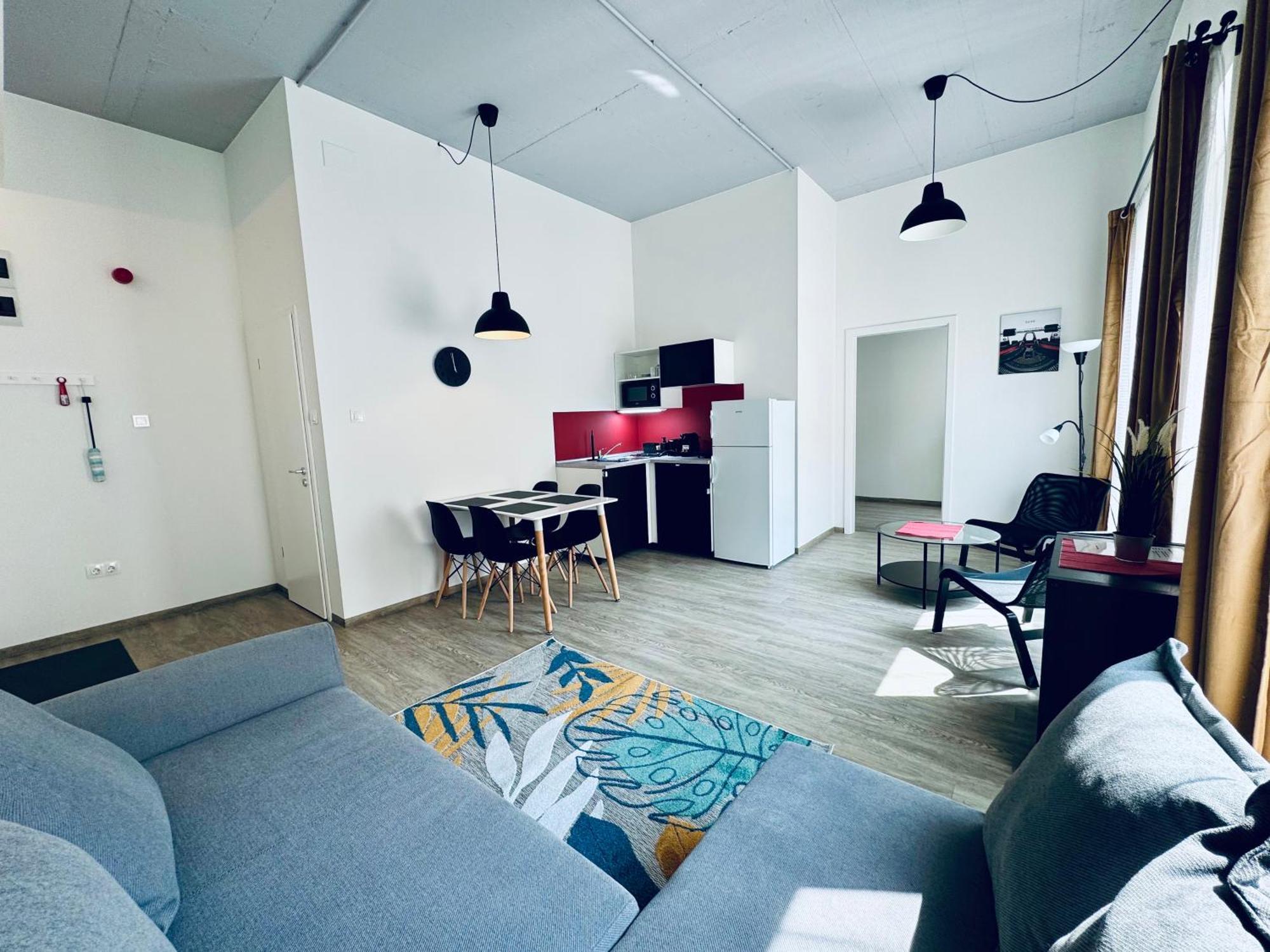 Citystay Apartahotel