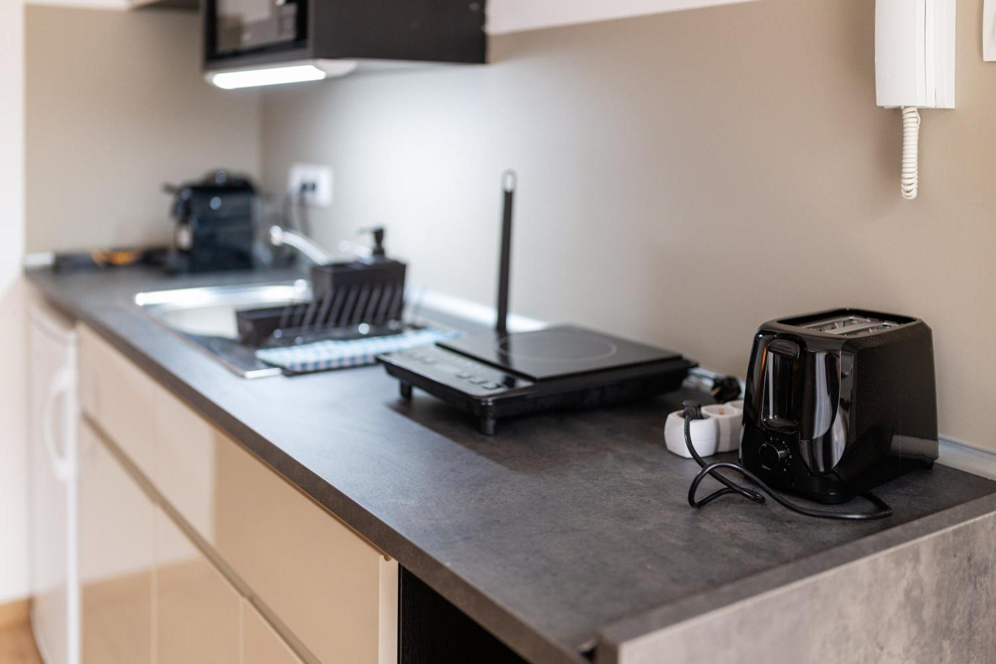 Citystay Apartahotel