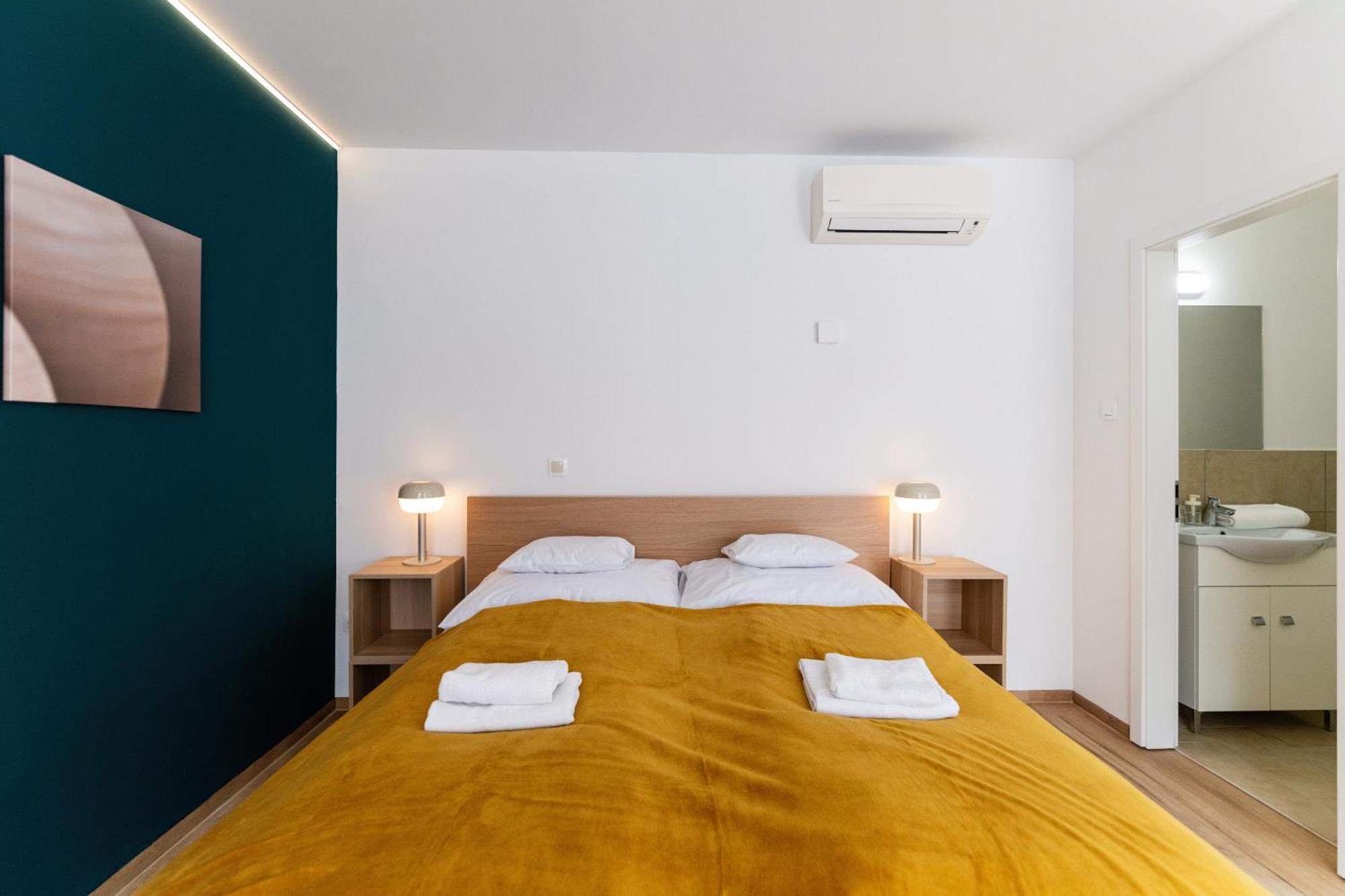 Citystay *
