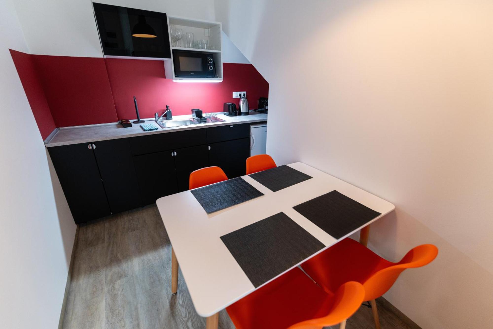 Citystay Apartahotel