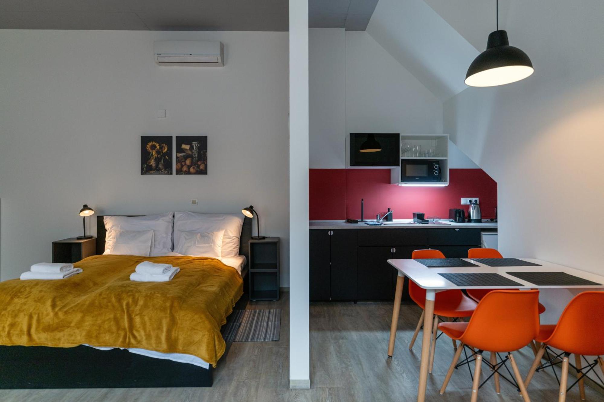 Citystay Apartahotel