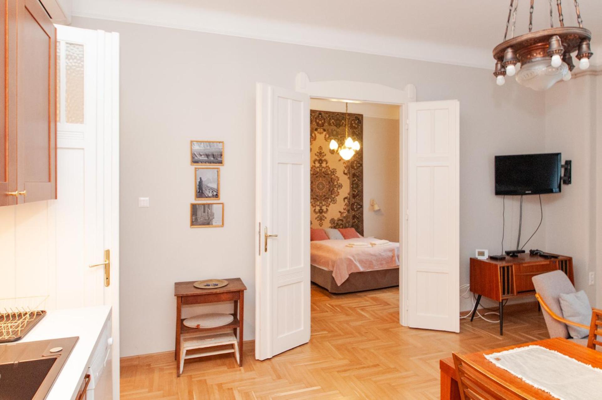 Apartament Spacious Family Along River Side, In The Heart Of Buda Budapeszt