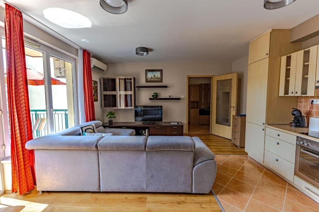 Bella Family Apartment *