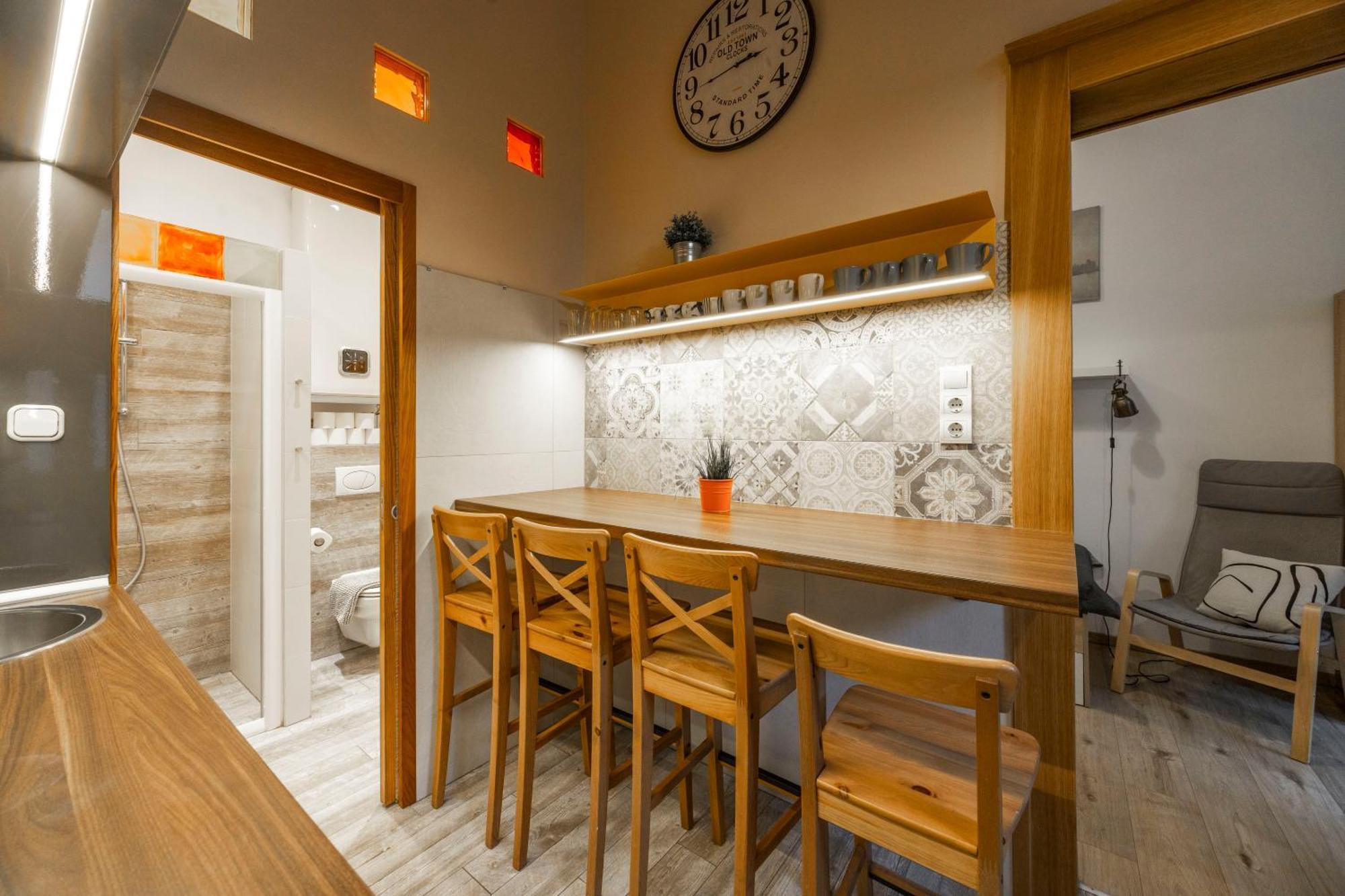 Deluxe N' Cozy Center 2bedrm Appartement Boedapest