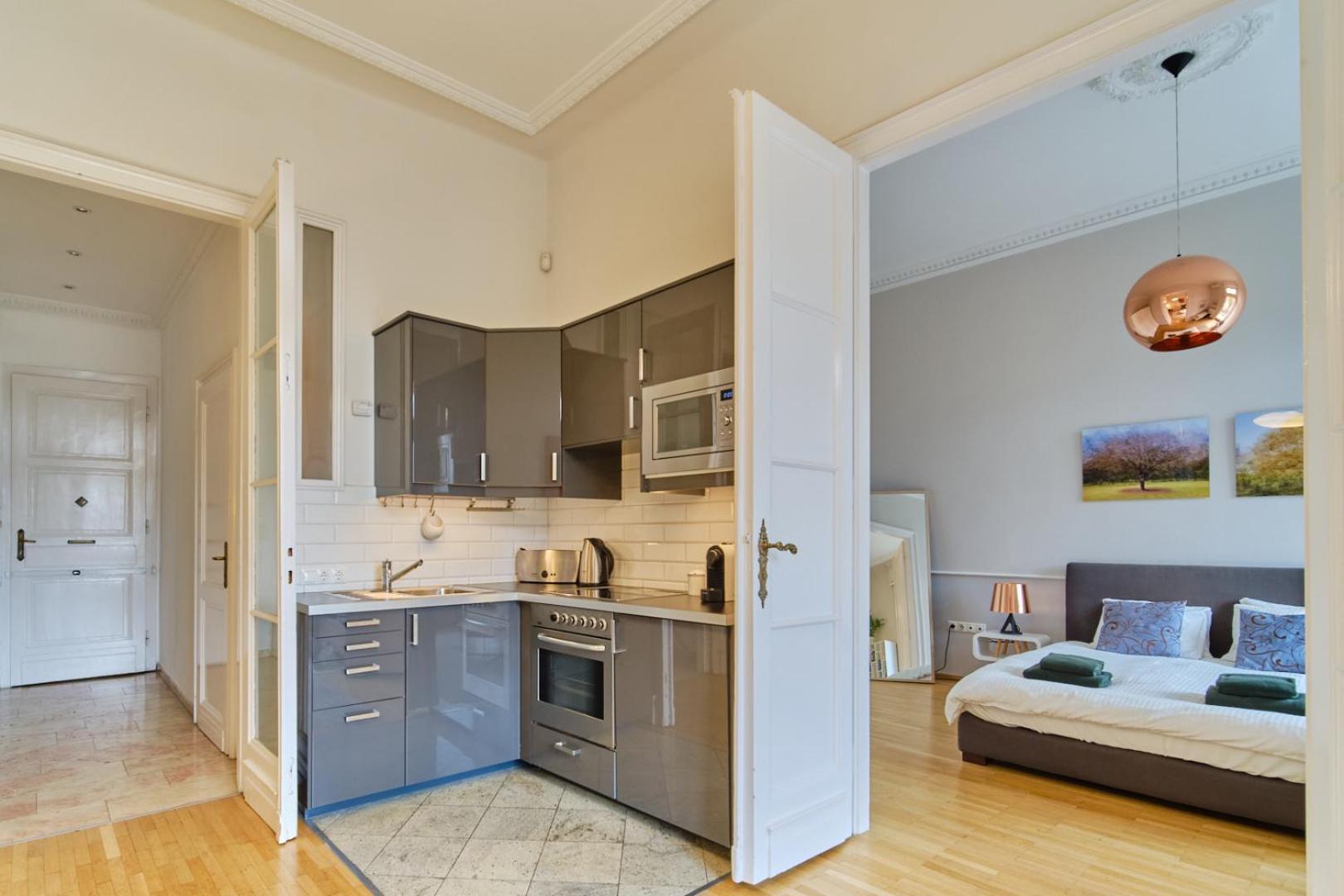 Charming With Parliament Views Apartmán *