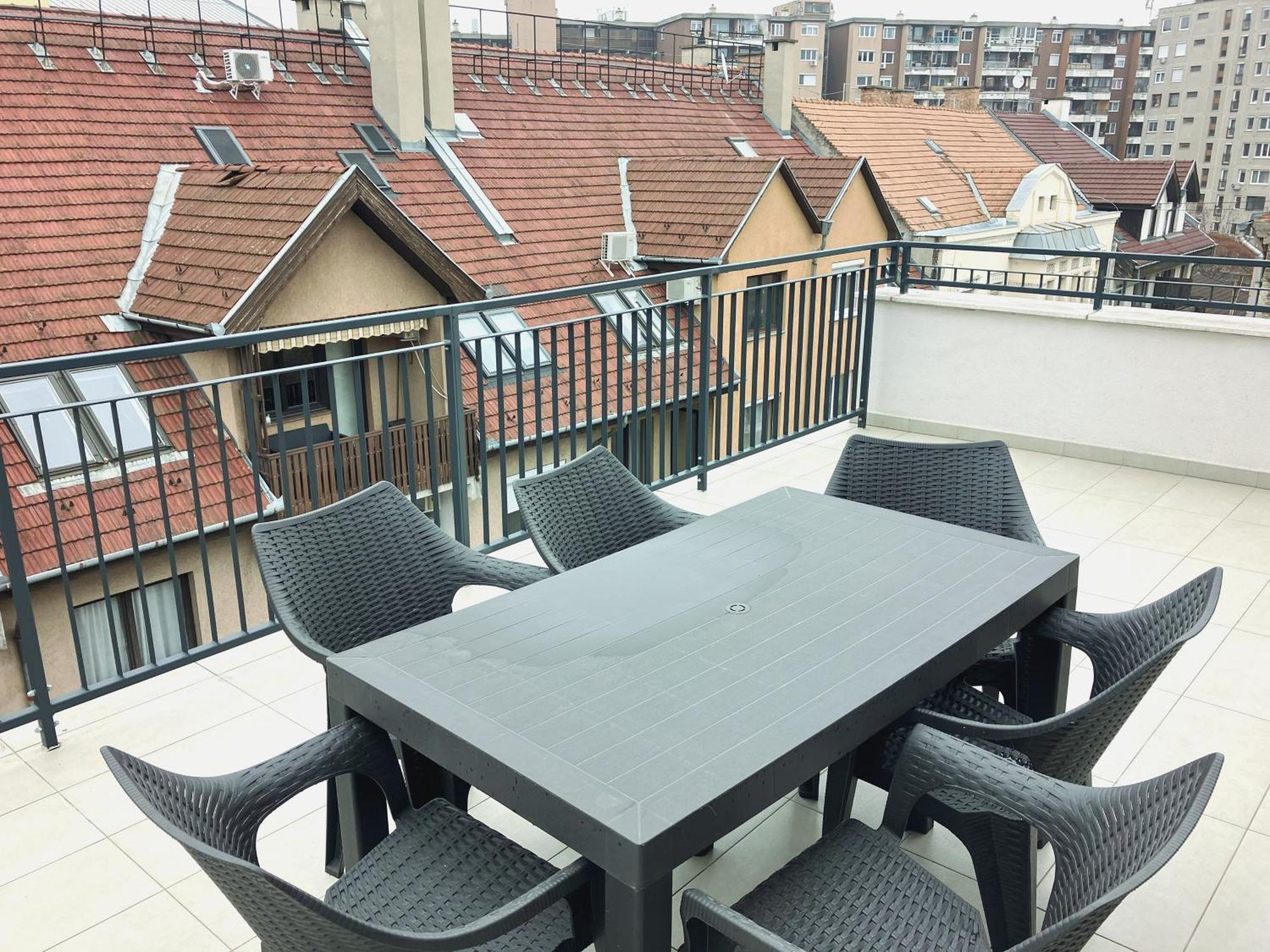 Aparthotel Hock *