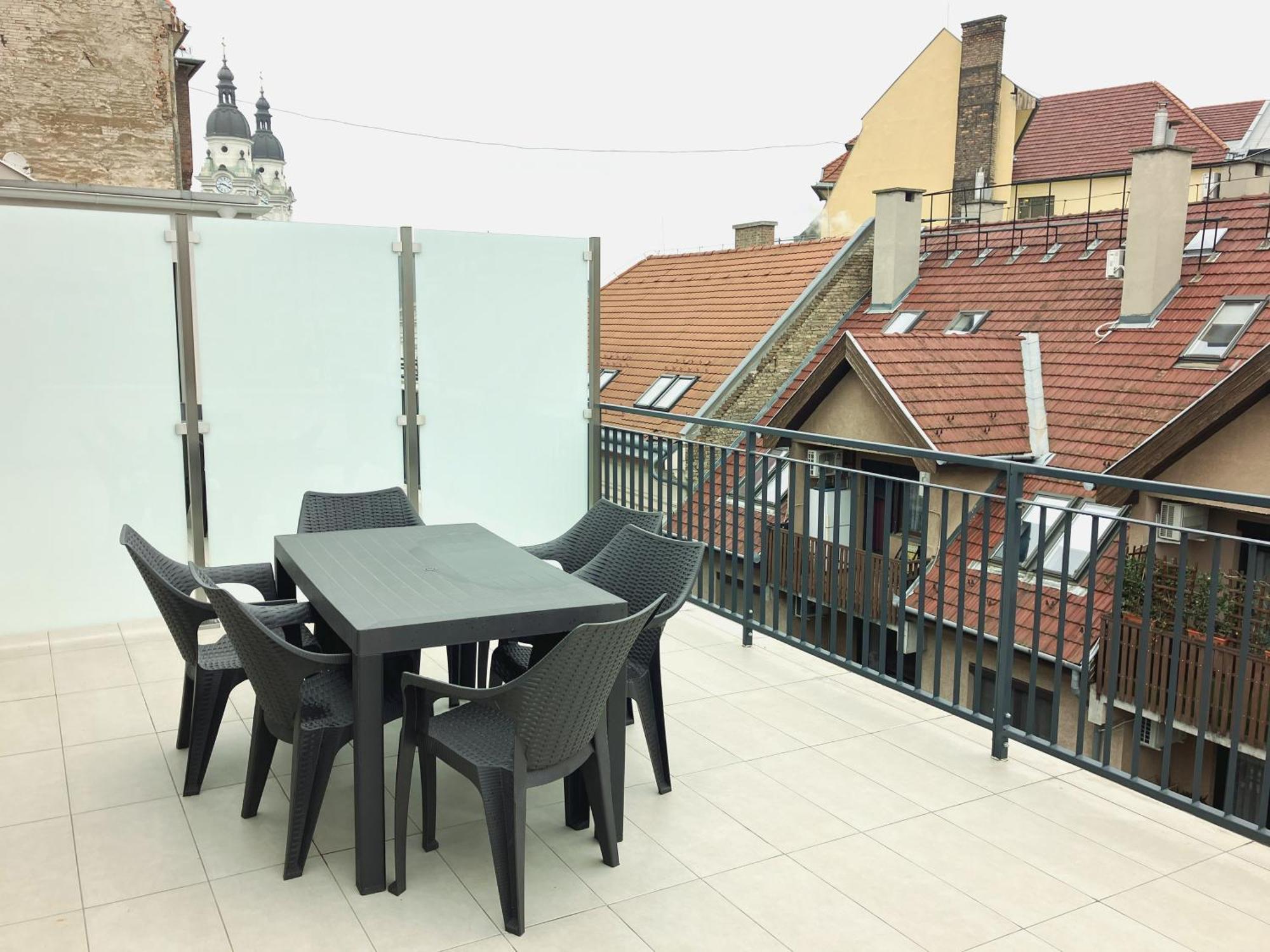 Aparthotel Hock
