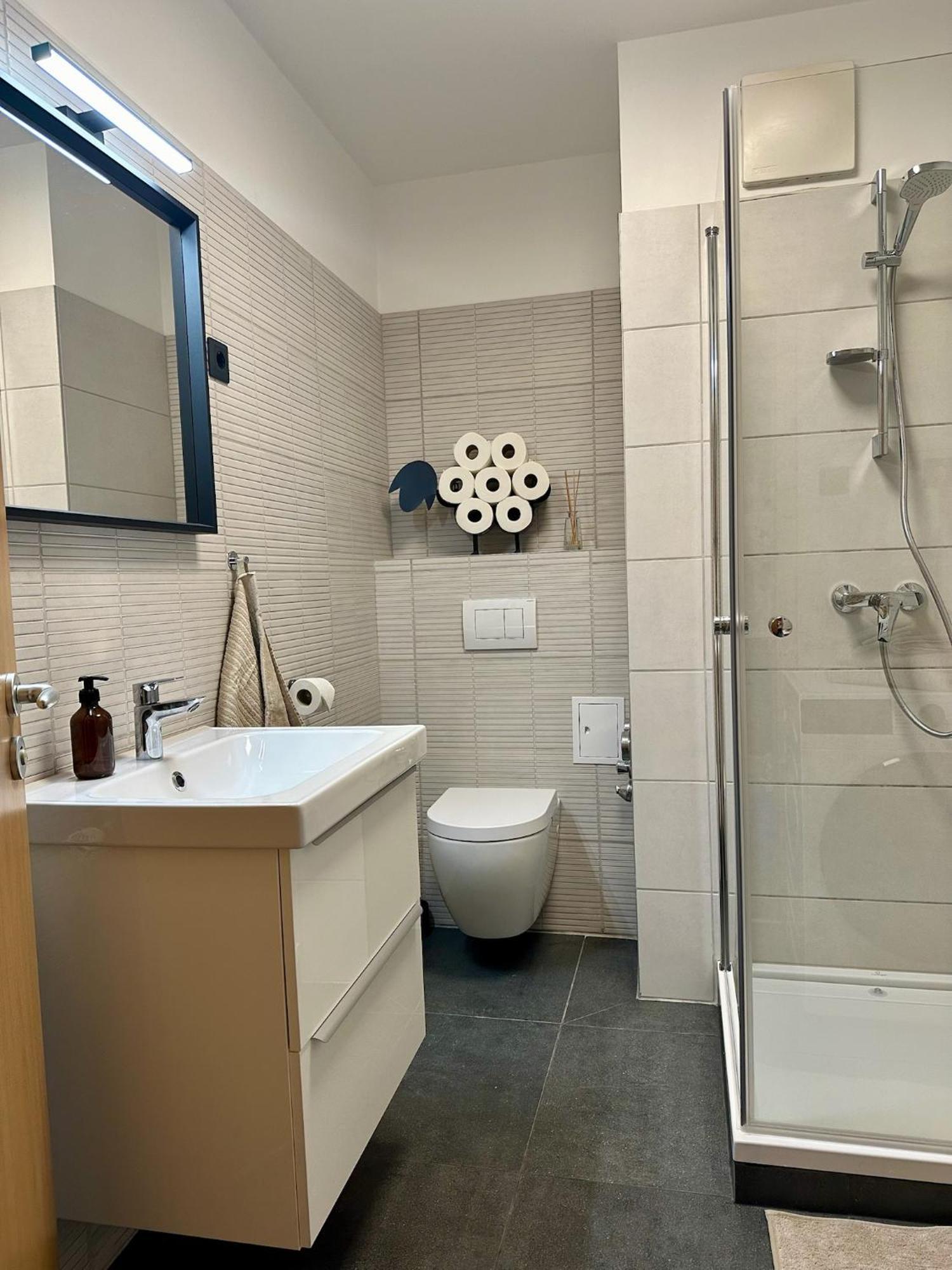 T&m Erkel Apartman *