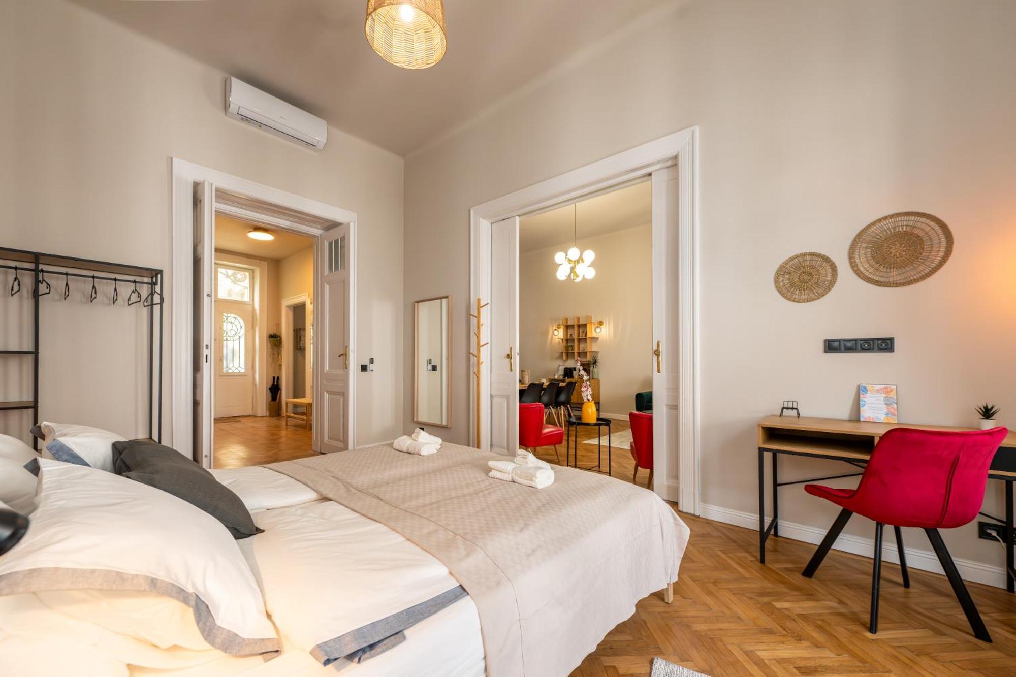 Apartment The Elegance