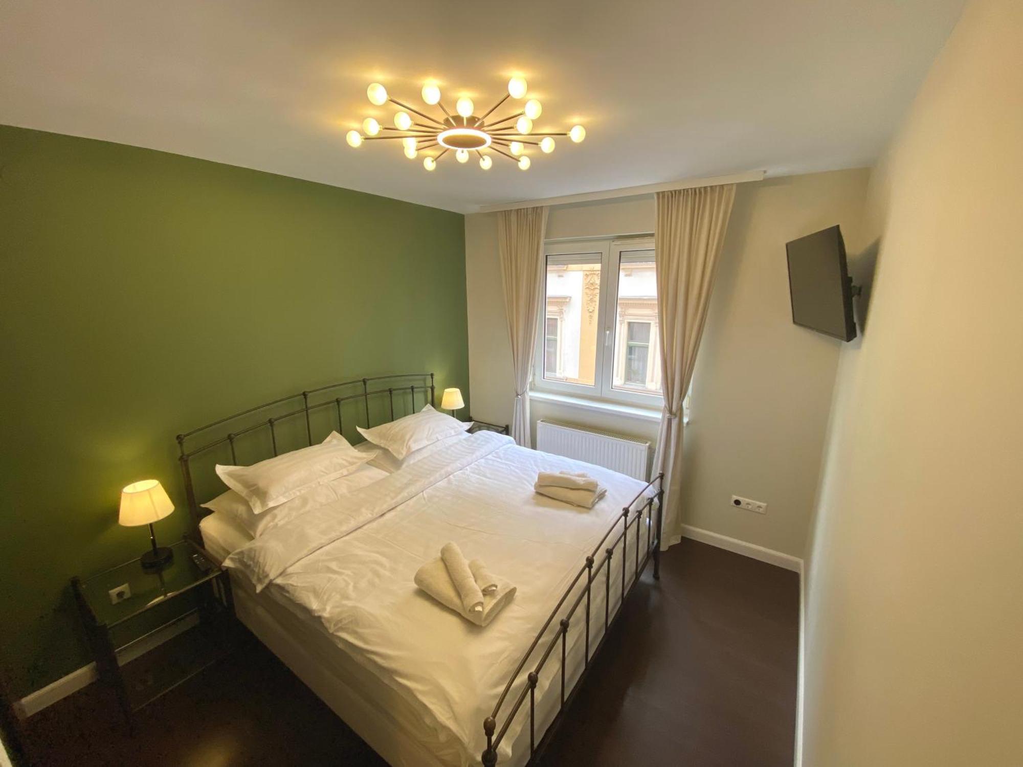 Berzenczey Appartement *