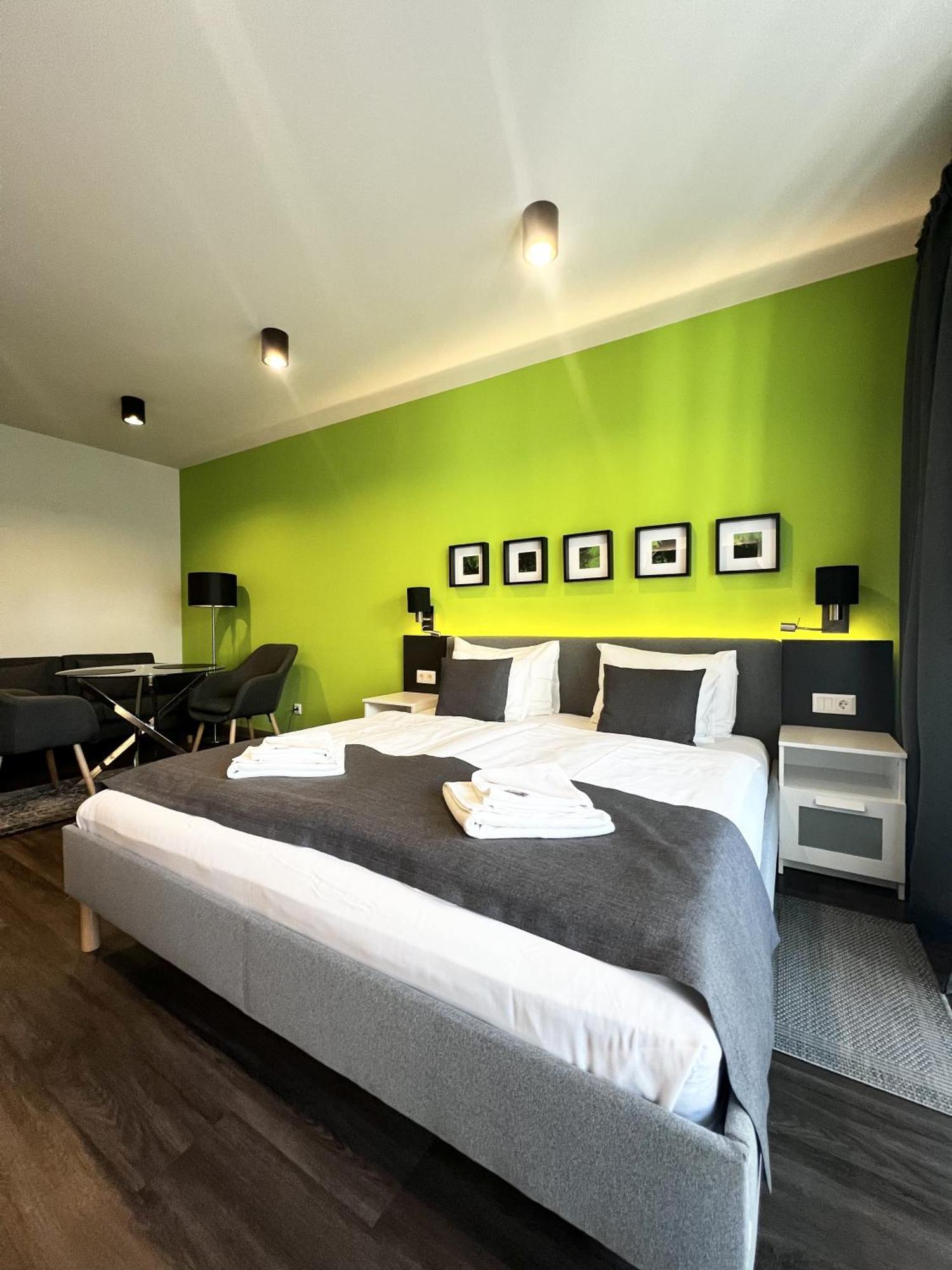 The Riverhouse Appart hôtel *