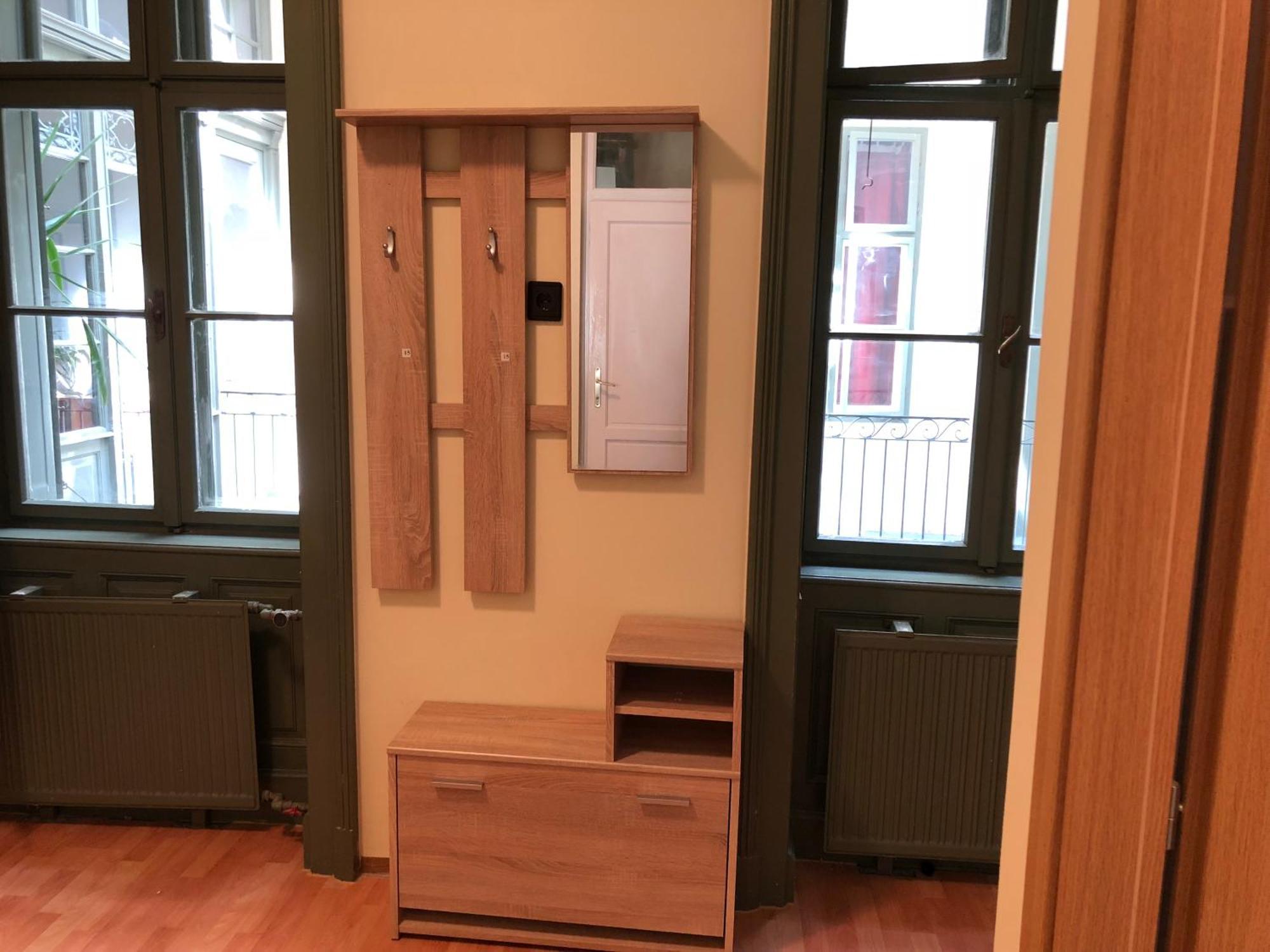 Kecskmeti Budapest