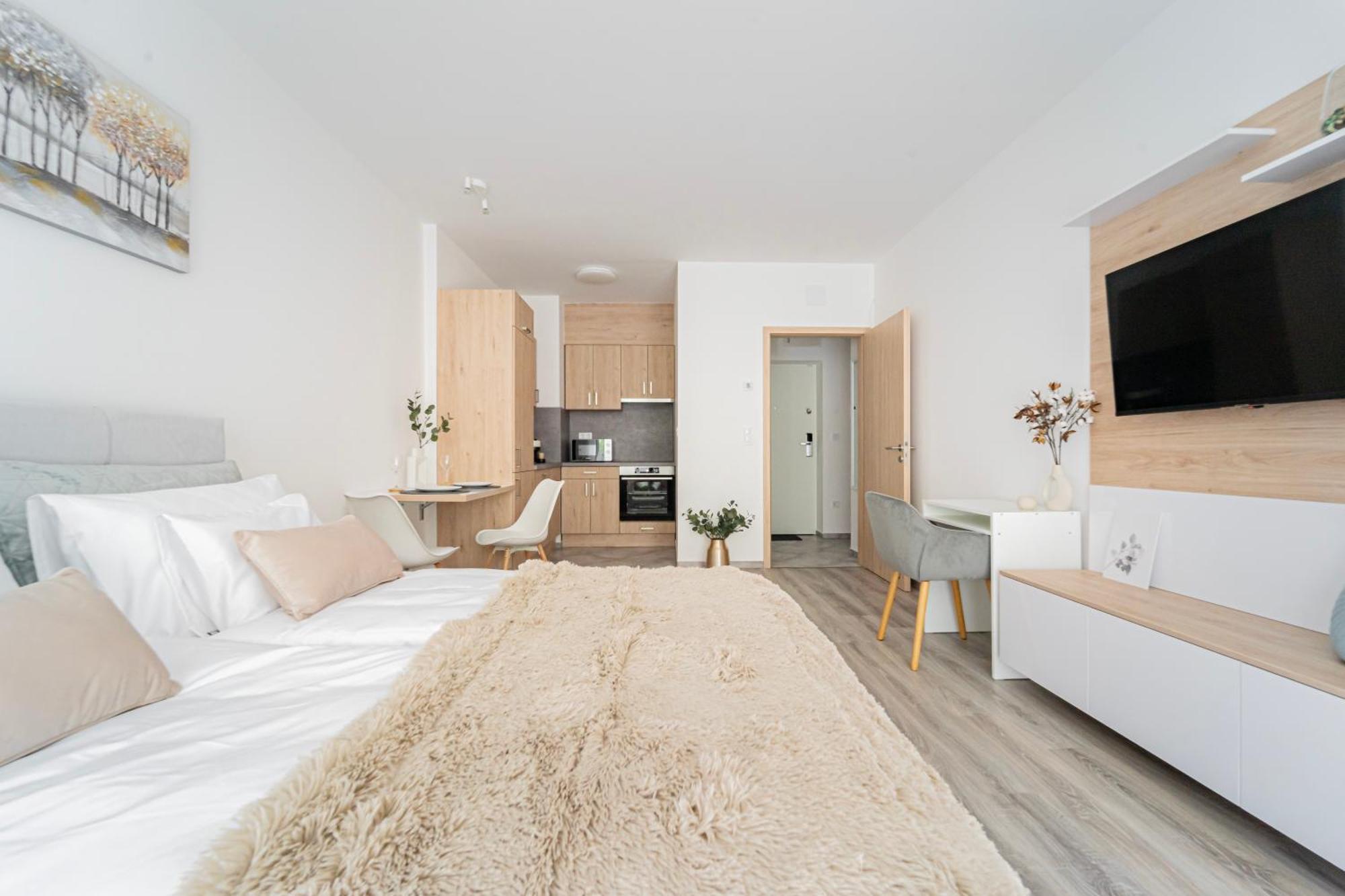 Westside Garden By Urbanrent Apartmanhotel