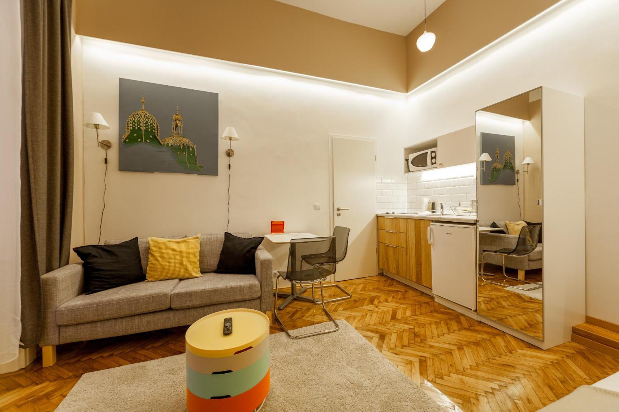 Tatra 4 * Budapest