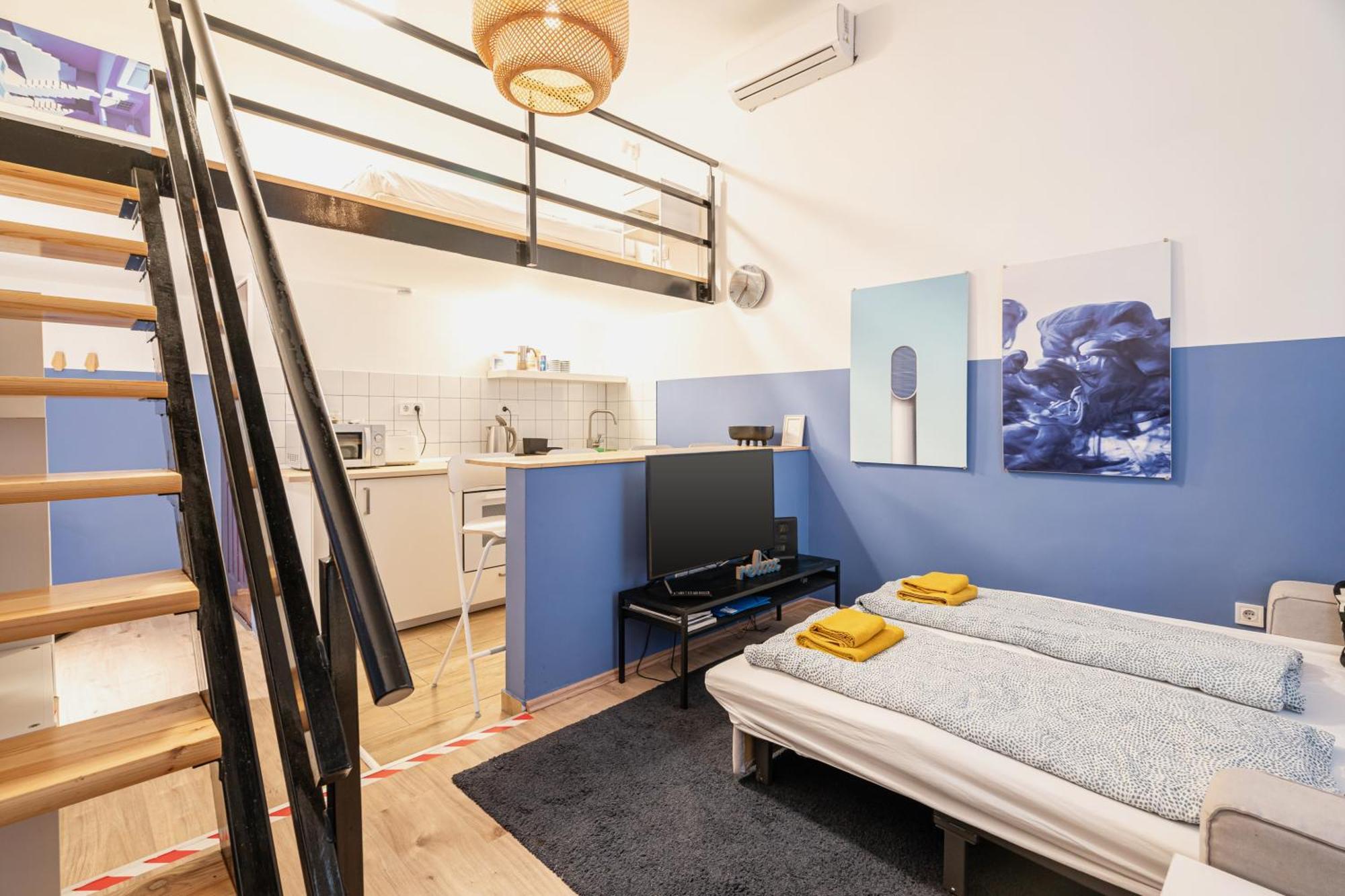 Lägenhet Cosy In Party District W41 Blue *