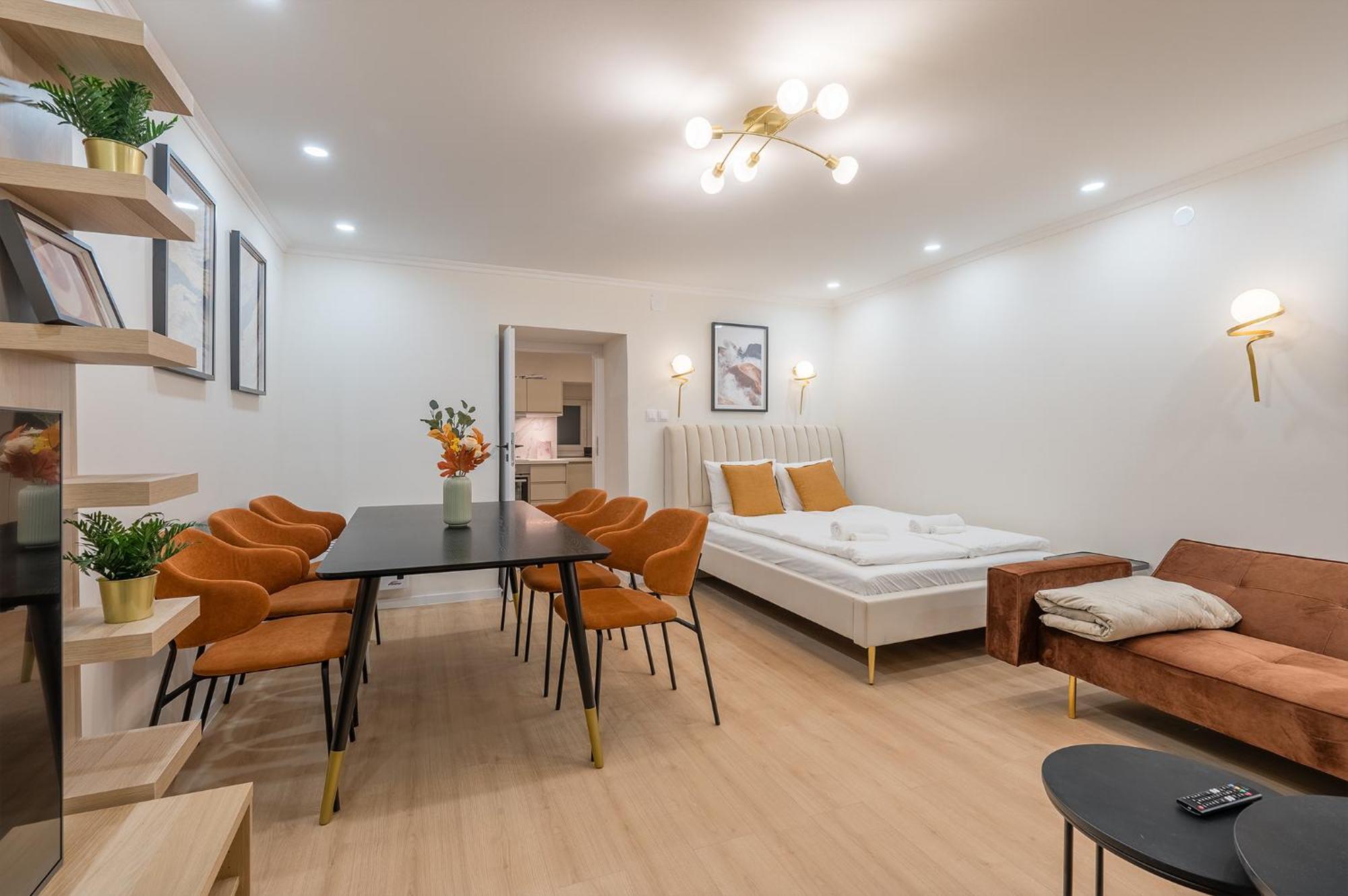 Luxury & Quiet Near Newyorkcafe Appartamento Budapest