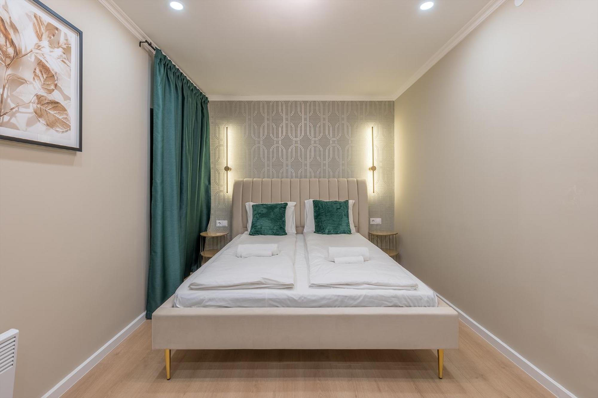 Luxury & Quiet Near Newyorkcafe Appartamento Budapest