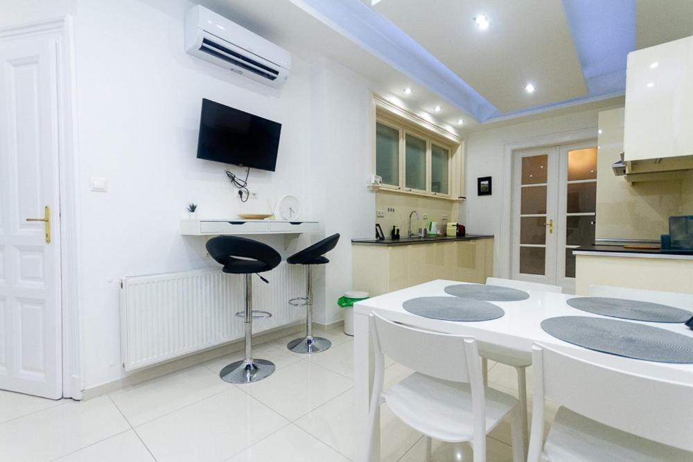 Appartamento Luxury On Andrassy Avenue - A7 *