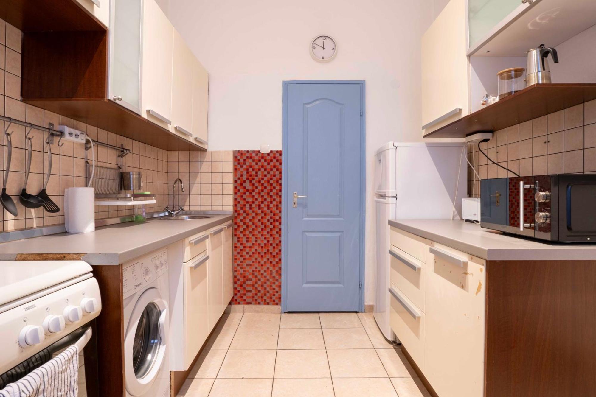 Apartment Quiet Cozy In Party Street E1 Budapest