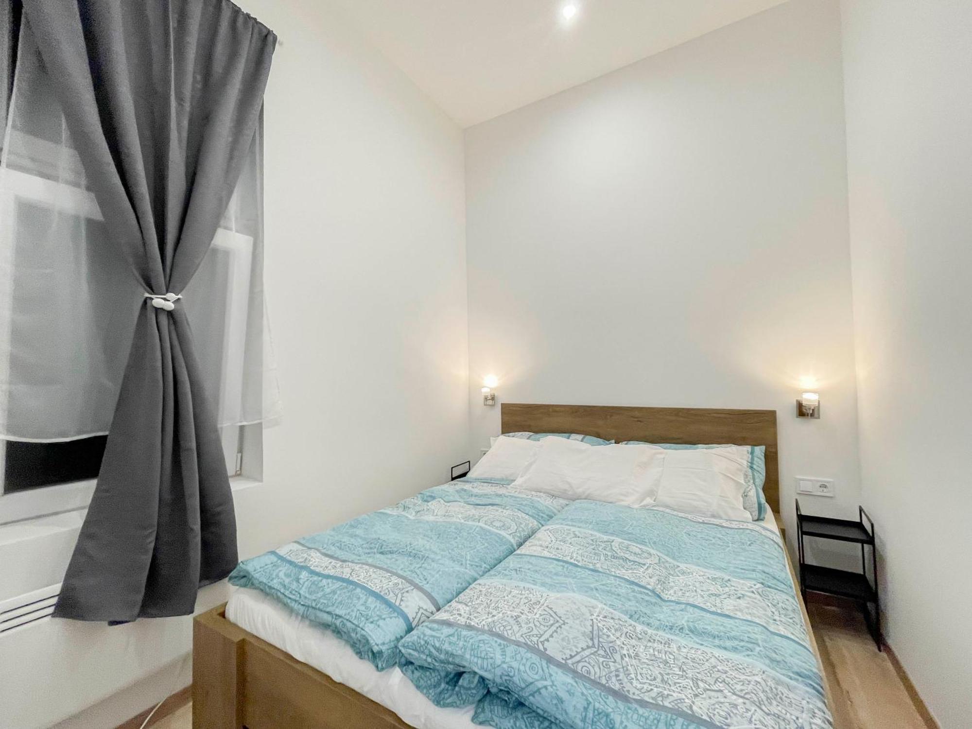 Danube Side Appartement