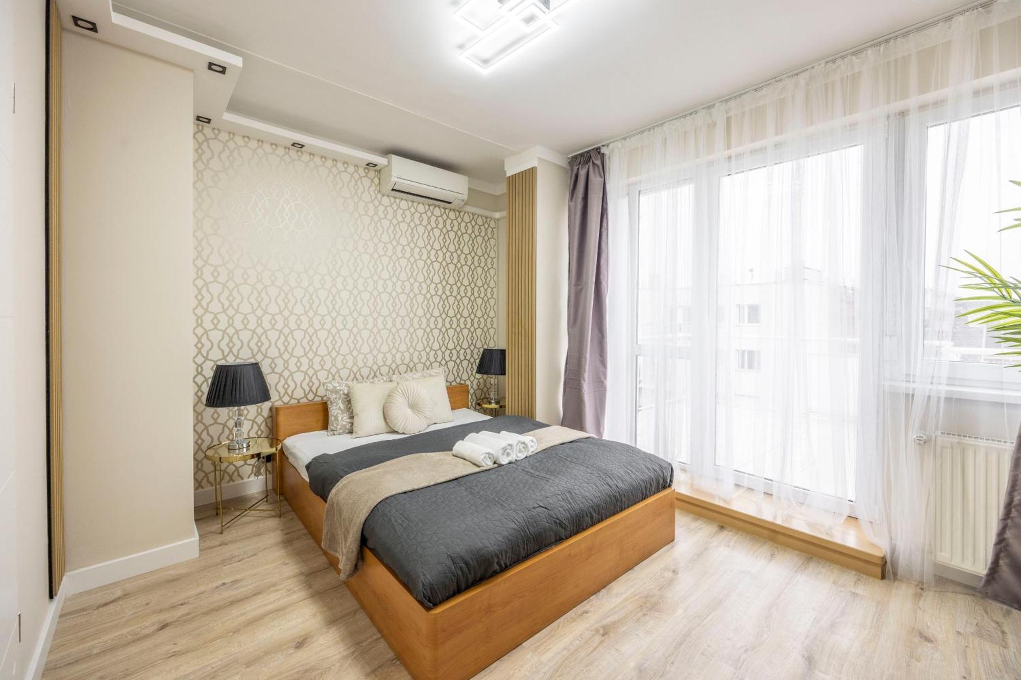 Exclusive Duplex Penthouse In The Heart Of *