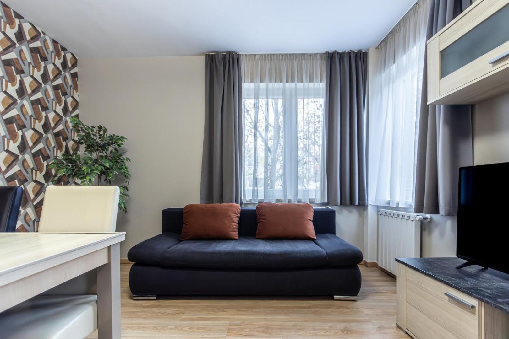Apartment Corvin-luxe, 3 Bedroom In Center Budapest