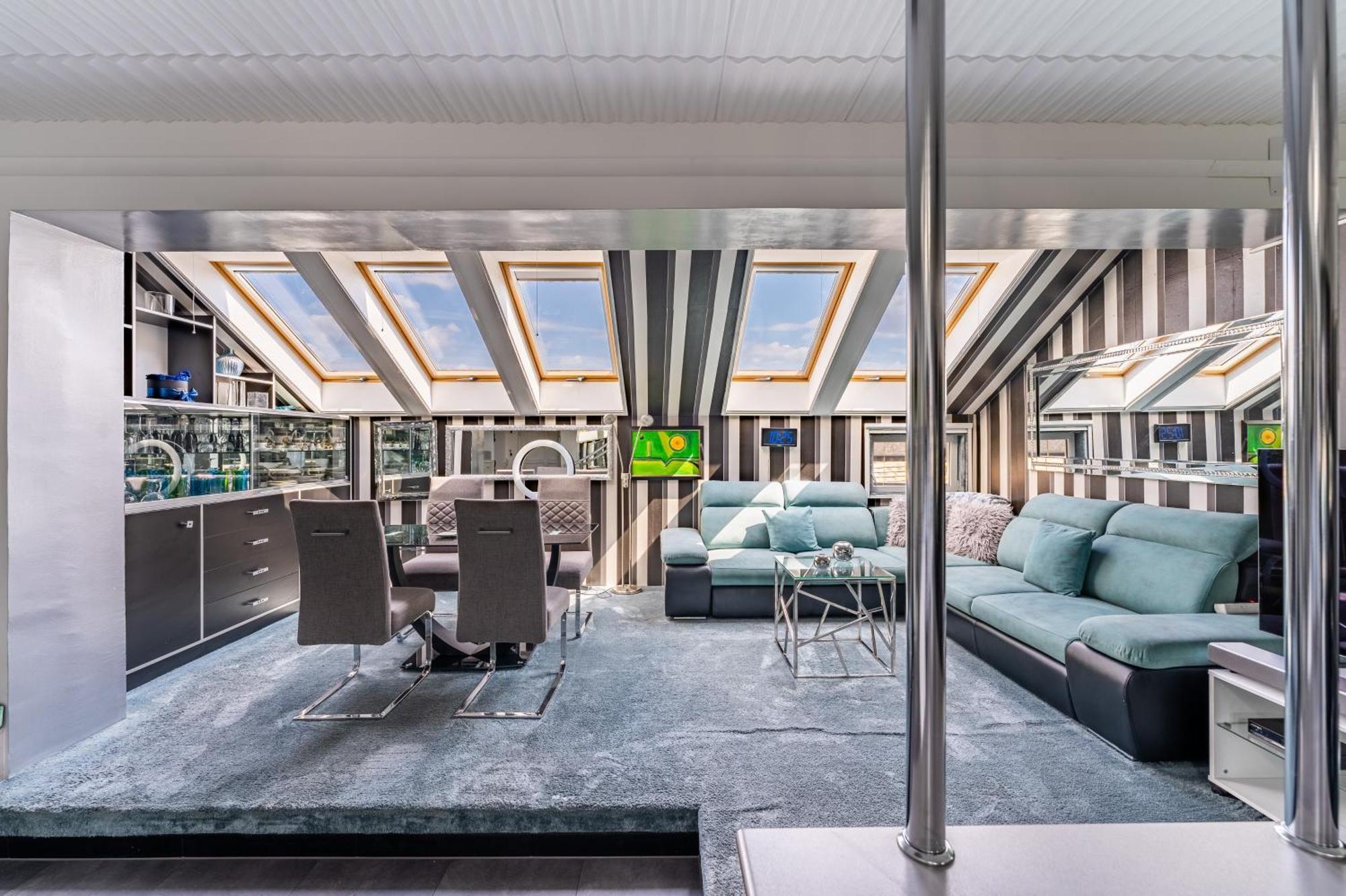 Apartamento Skygarden Private Jakuzzi Sauna Gym
