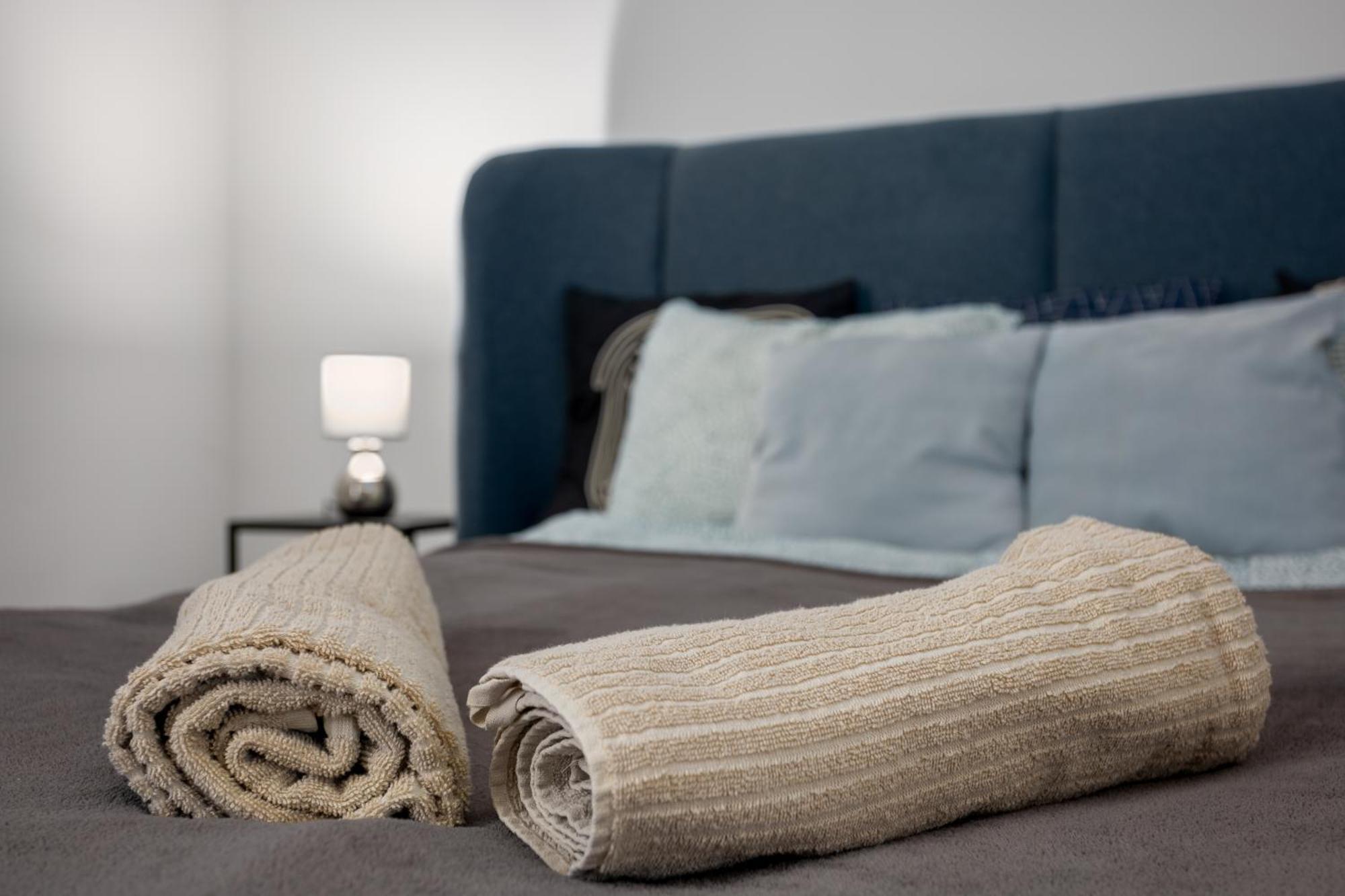 Apartment Brandnewtranquil With Free Parking *