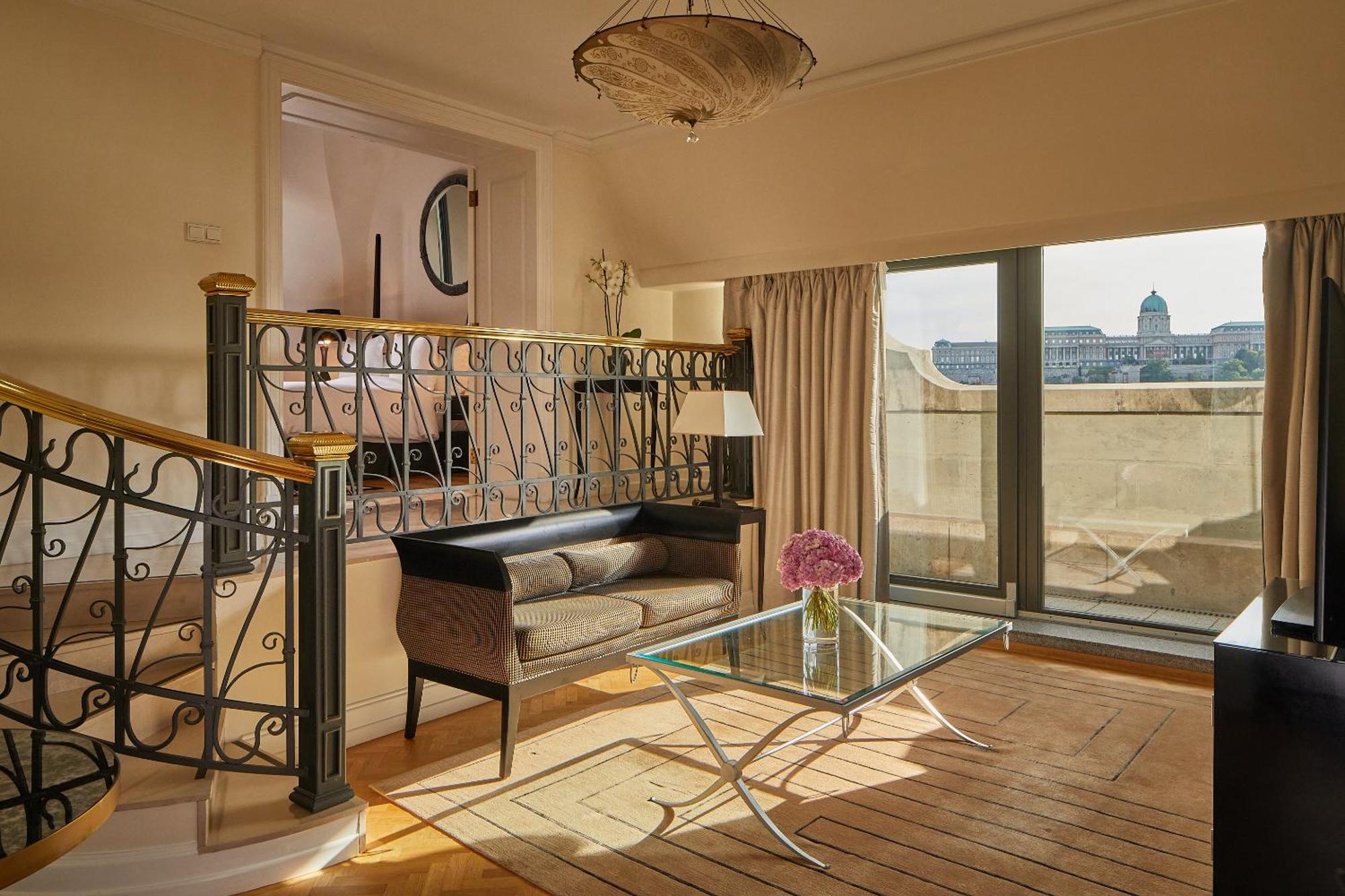 Four Seasons Gresham Palace 5* Budapest