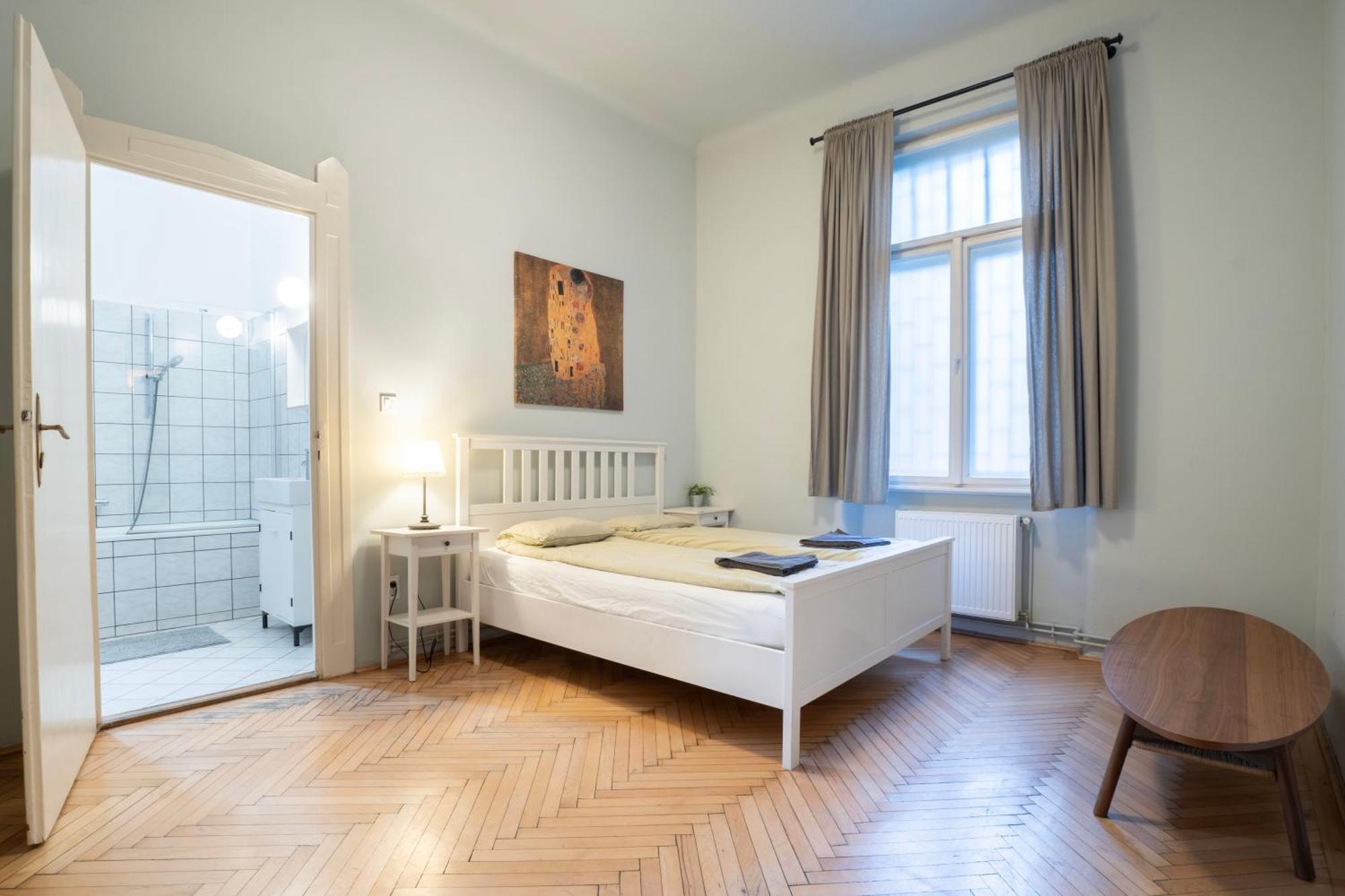 Apartman Super Comfort With 3 Next To Opera *