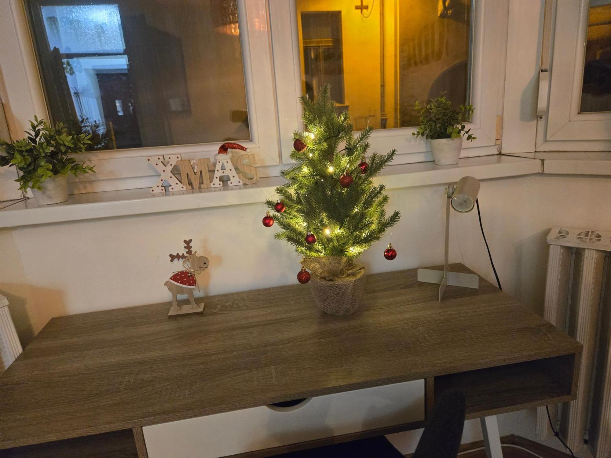 Walnut With Parking Apartment
