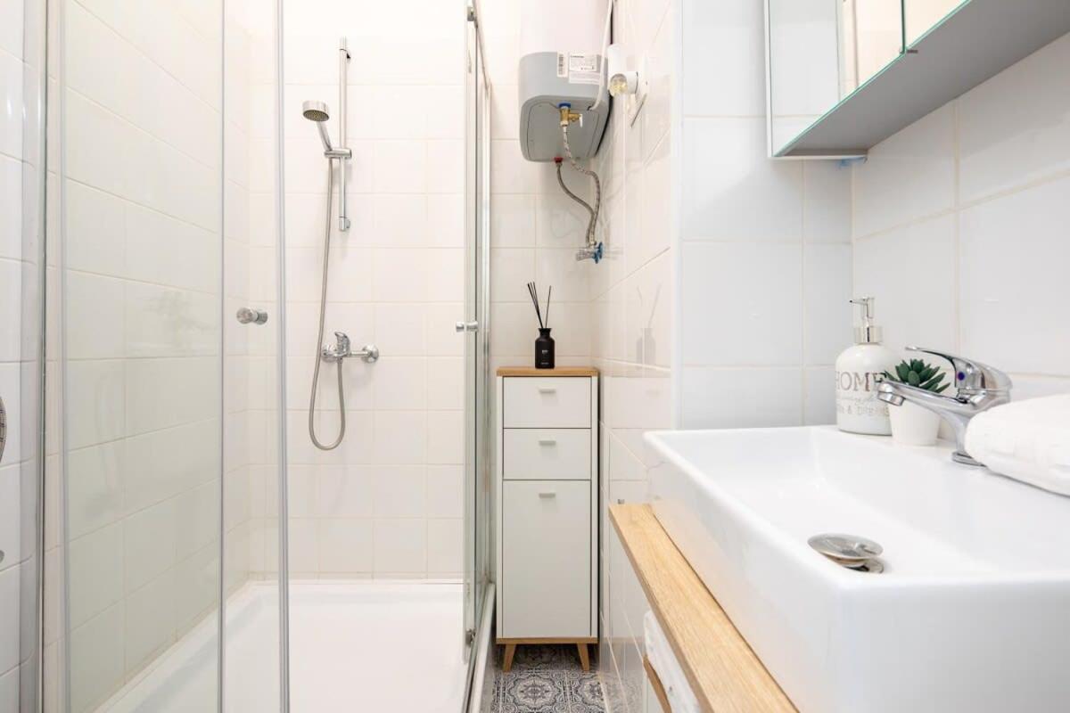 - Fresh With Balcony Apartamento