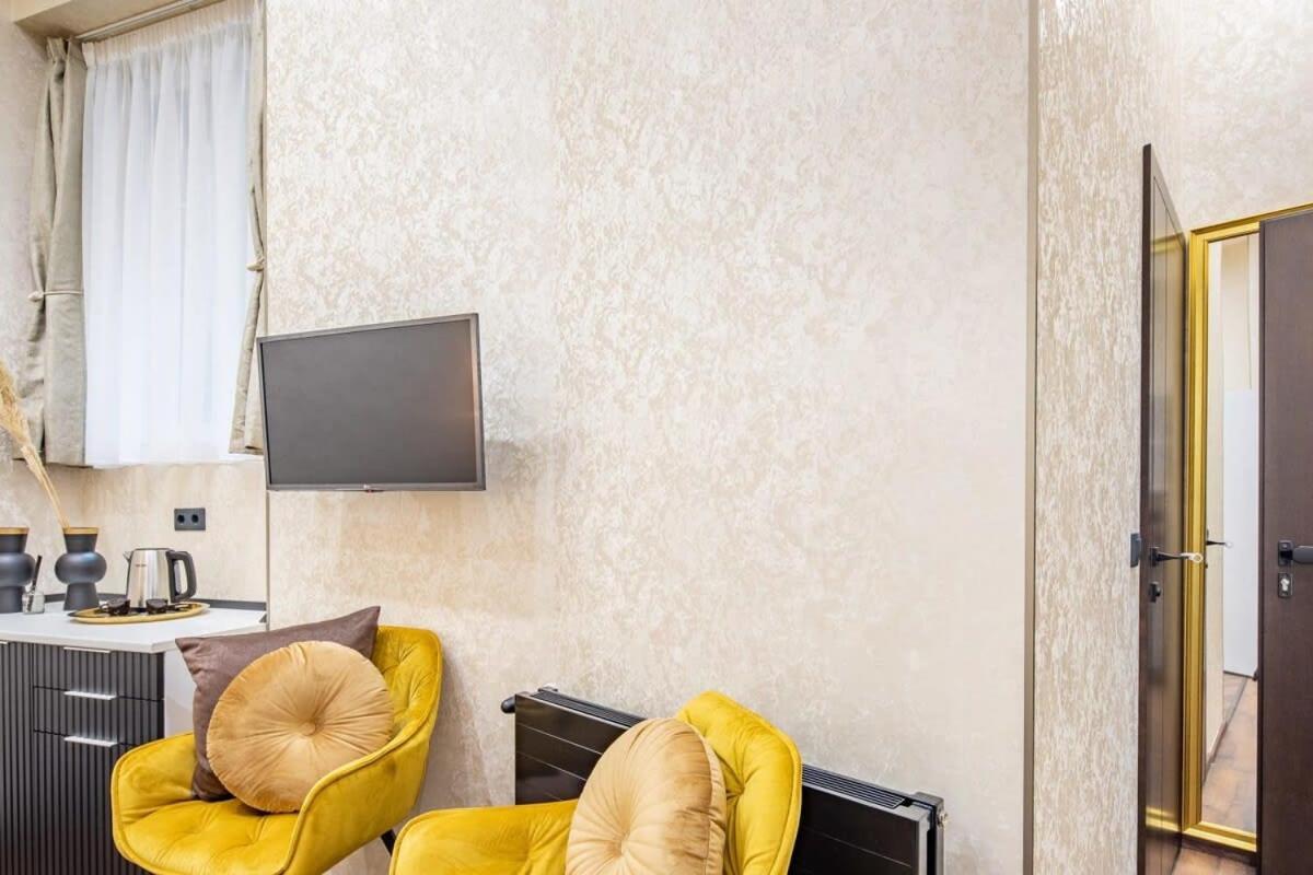 Location - Modern Luxury Lejlighed *