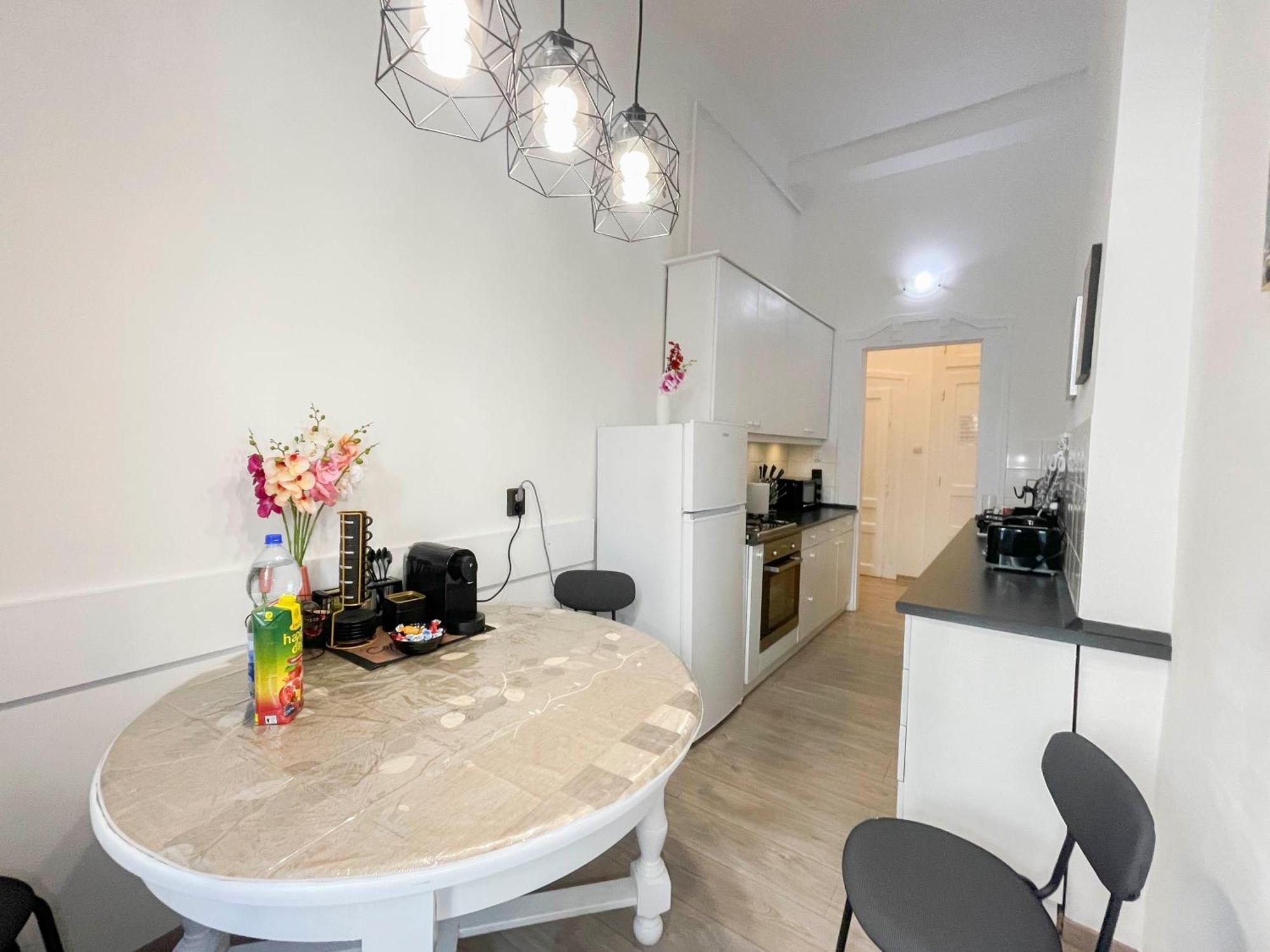 W25 Spacious 3br Free Parking Apartament Budapeszt