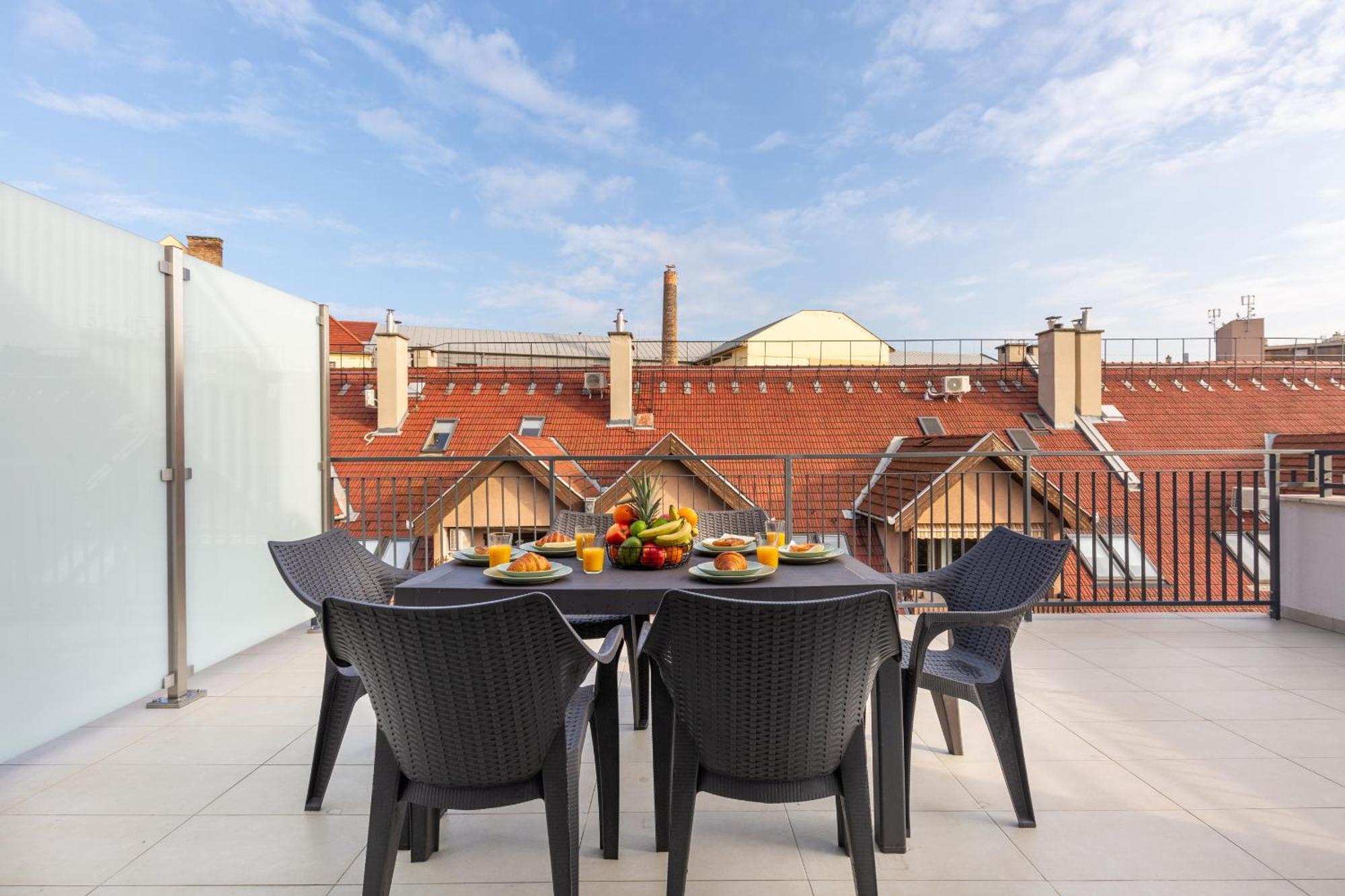 Hock By Vagabond Apartahotel