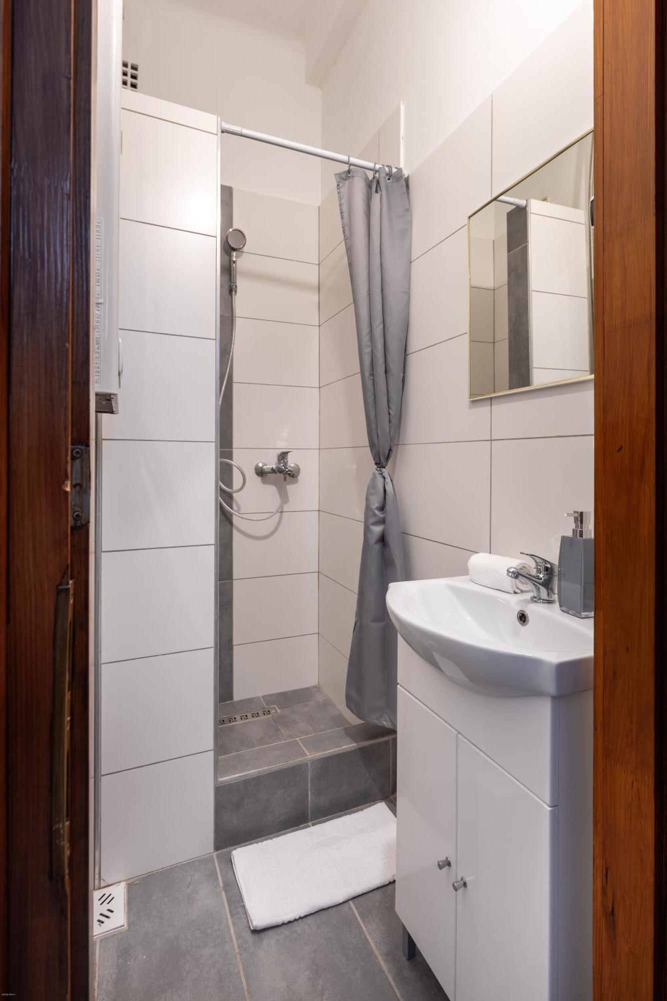 Apartman Gde Nagy Diofa 5 *