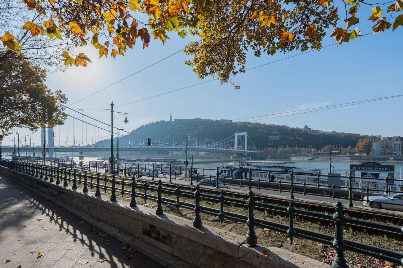 Beauty - By The Danube Apartment *
