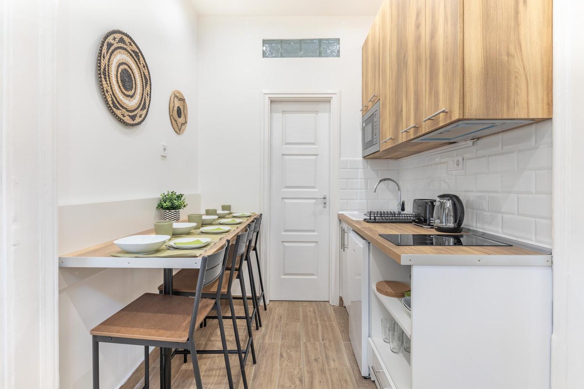 Appartamento T27 2br Free Parking Budapest