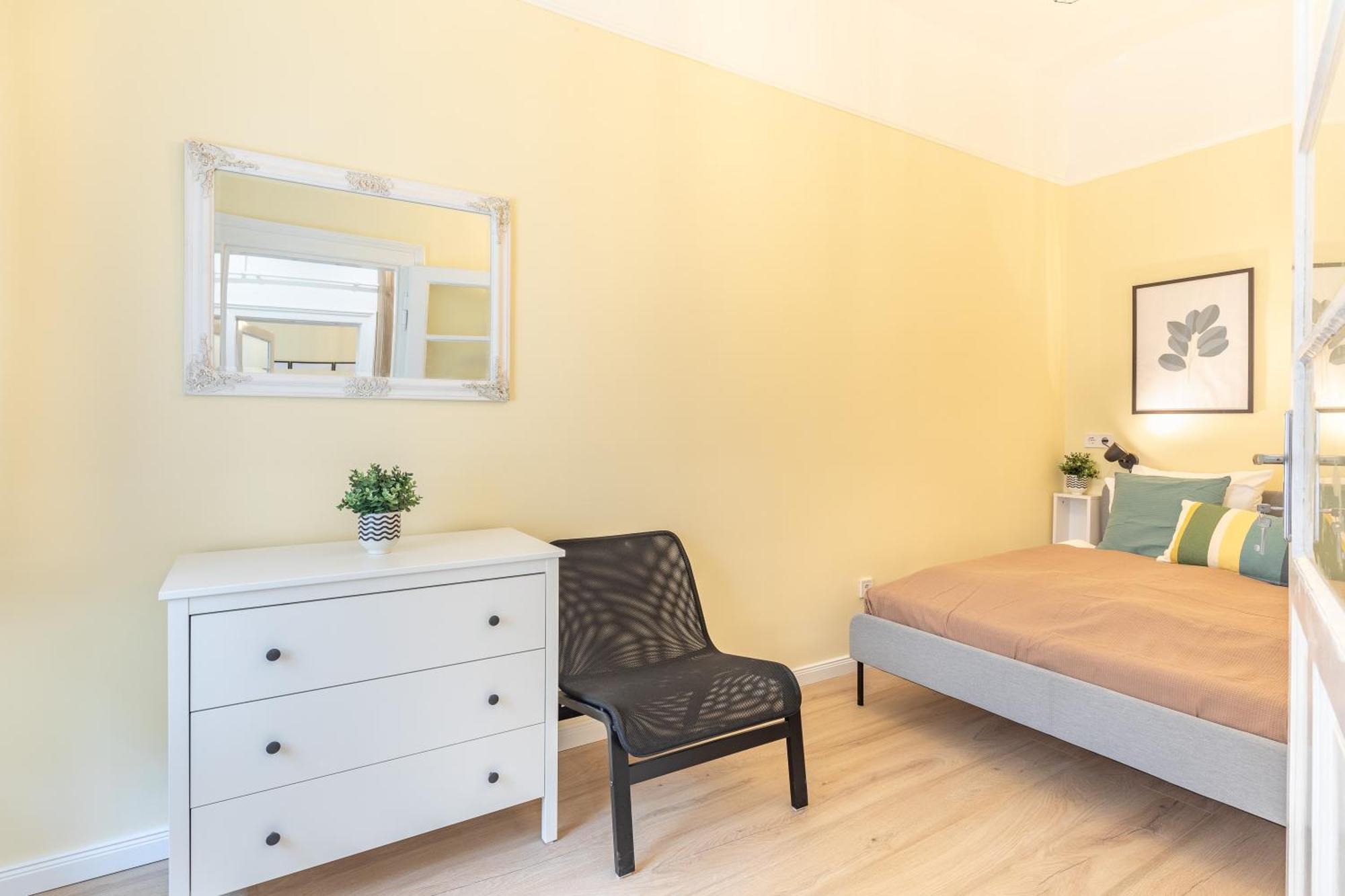 T27 2br Free Parking Budapest