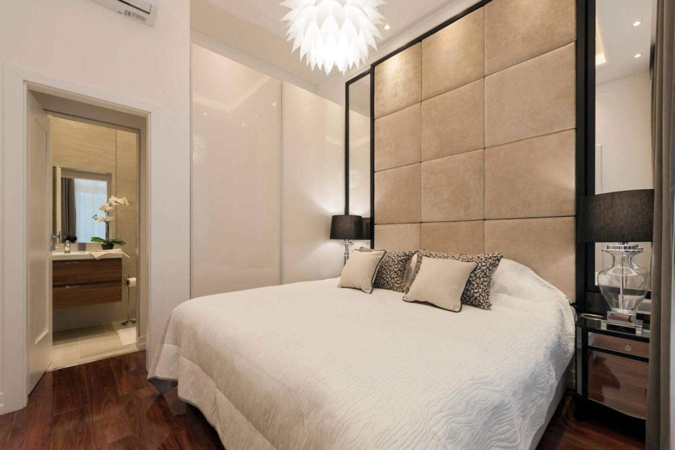 Casa vacanze Art Deco - By Deak Square *