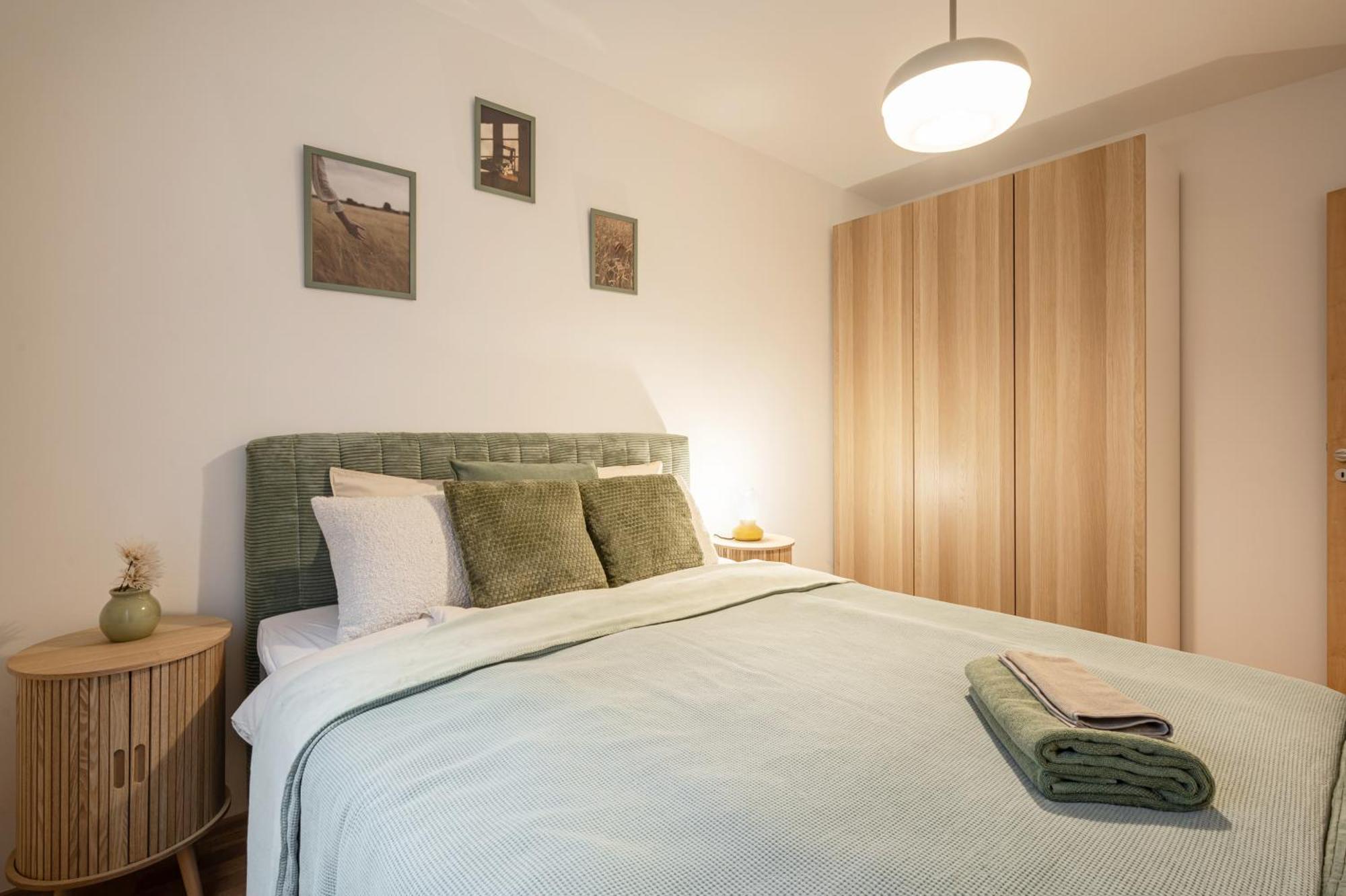 Leda Private * Budapest