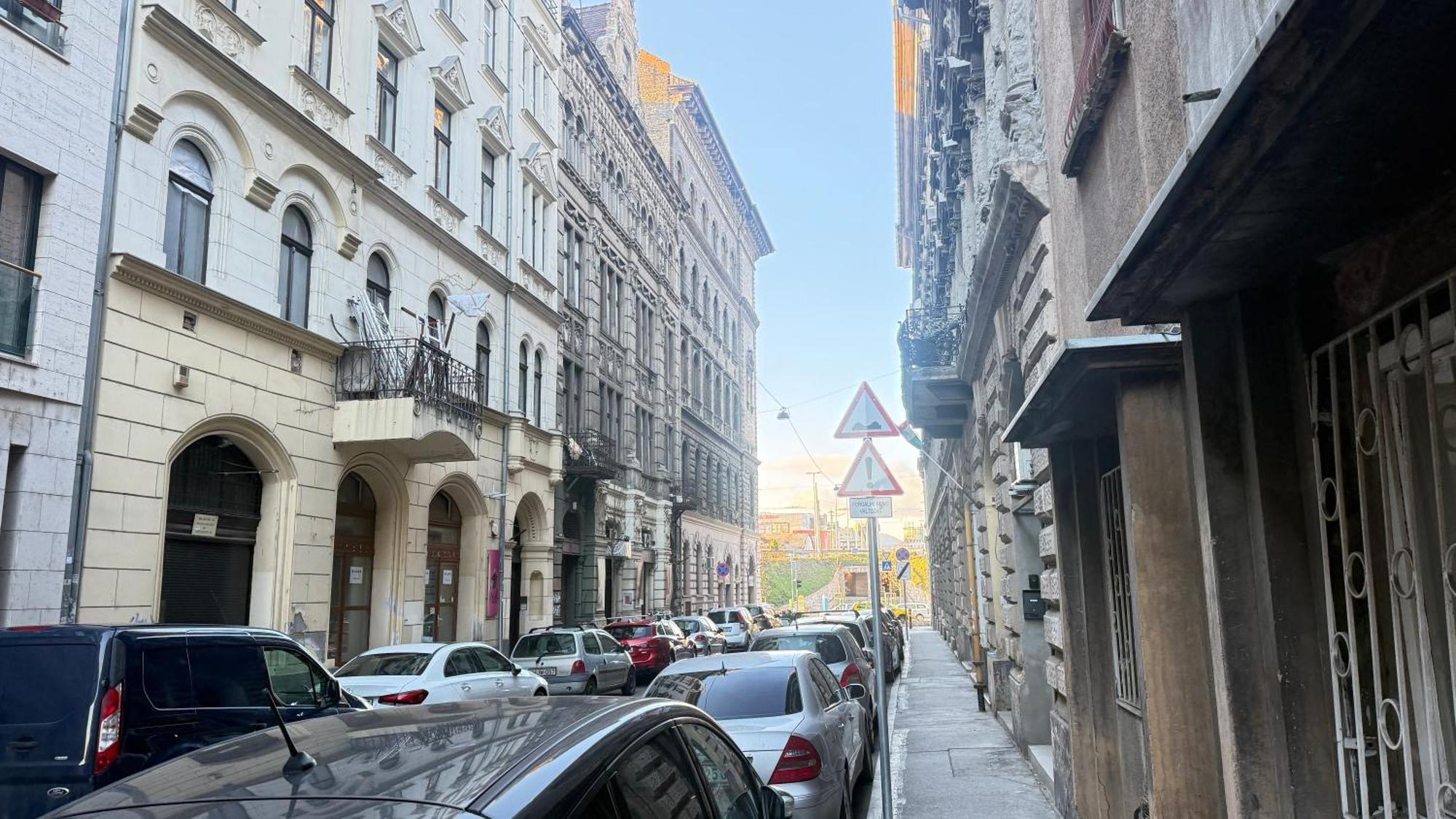 H1 Lägenhet Budapest