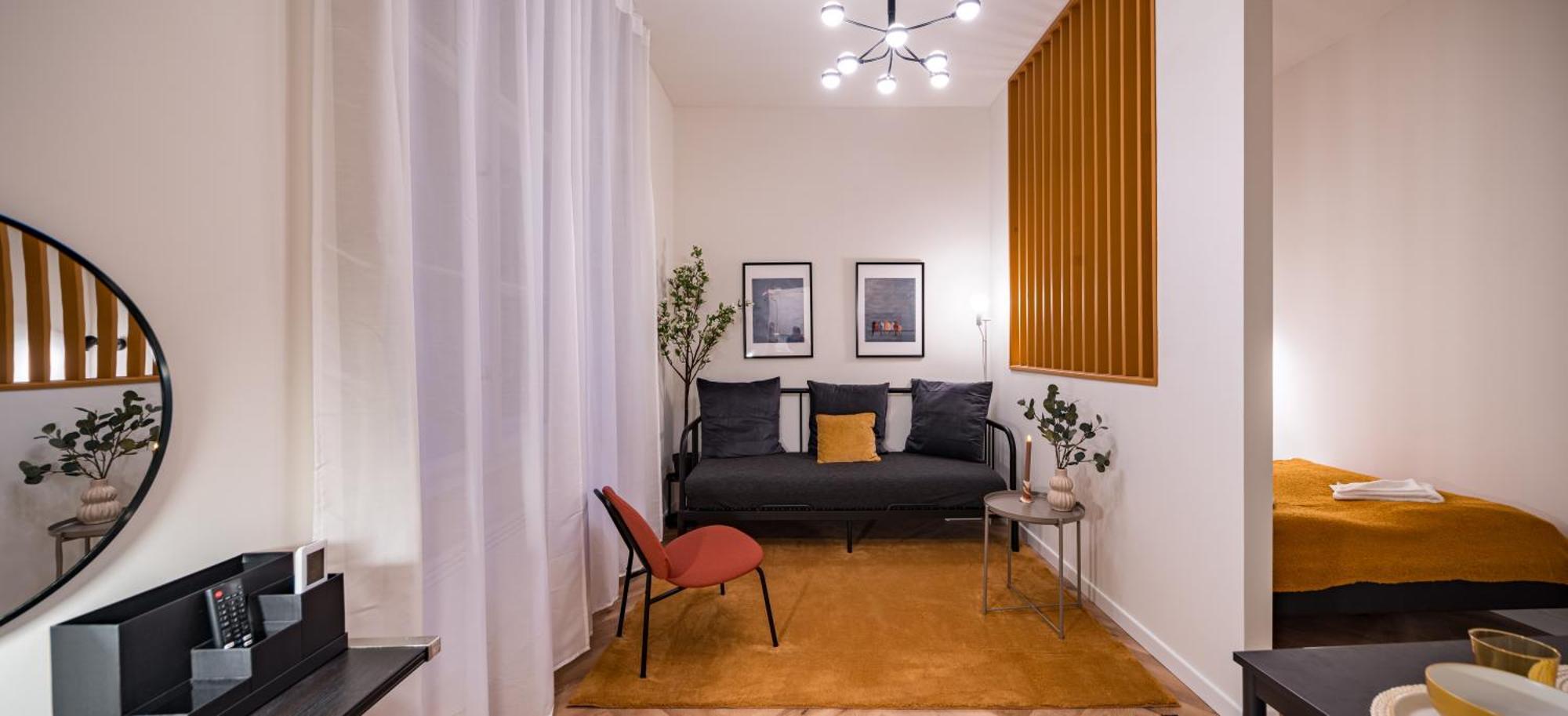 Double Shot Apartment