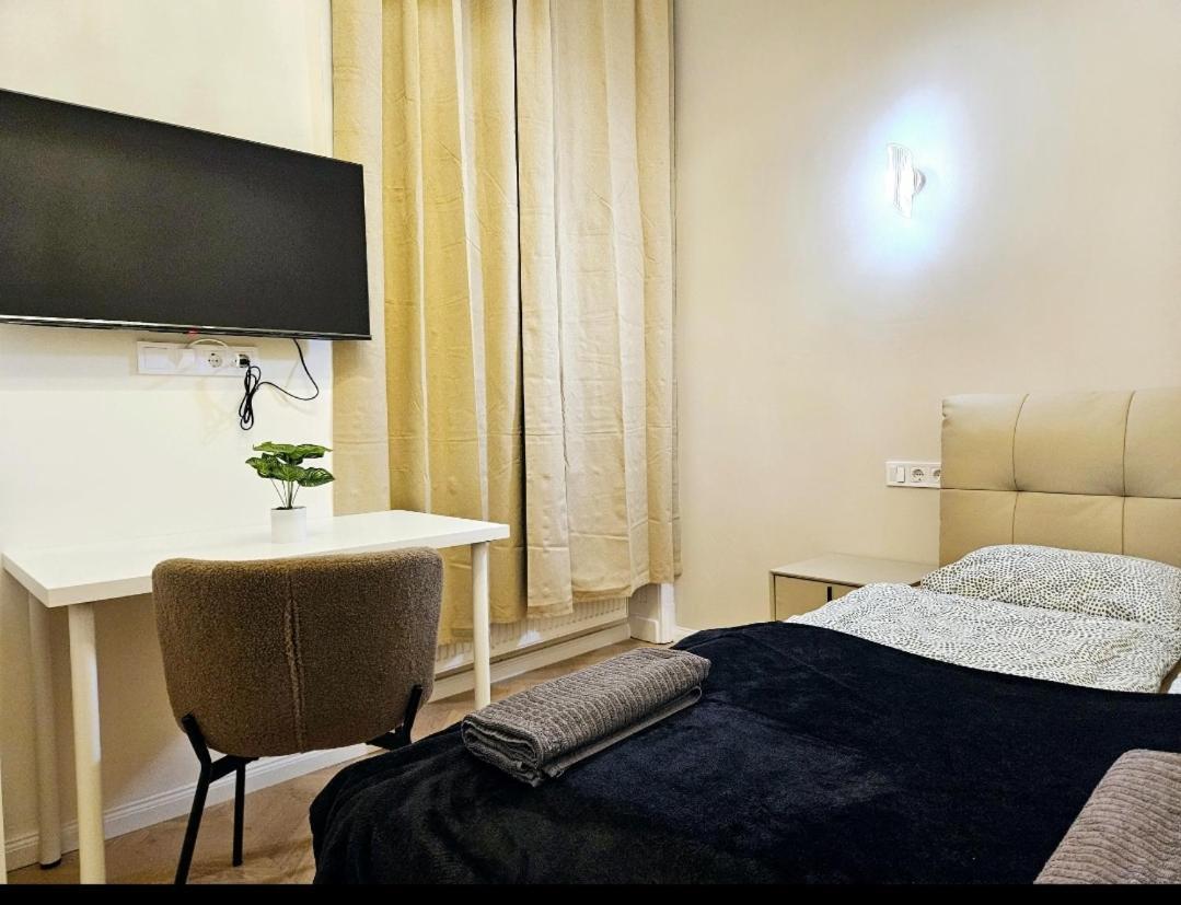 Designer Near Kalvin Square Budapest