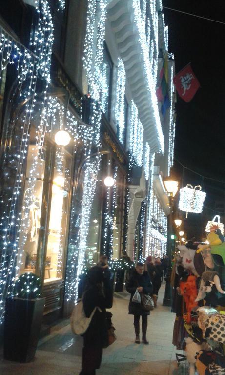 Fashion Street Luxury Budapest