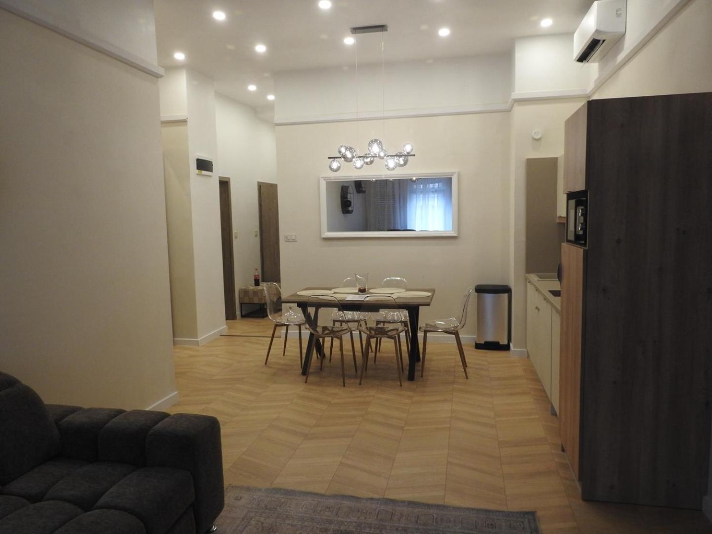 Marton's Dessewffy Apartahotel Budapest